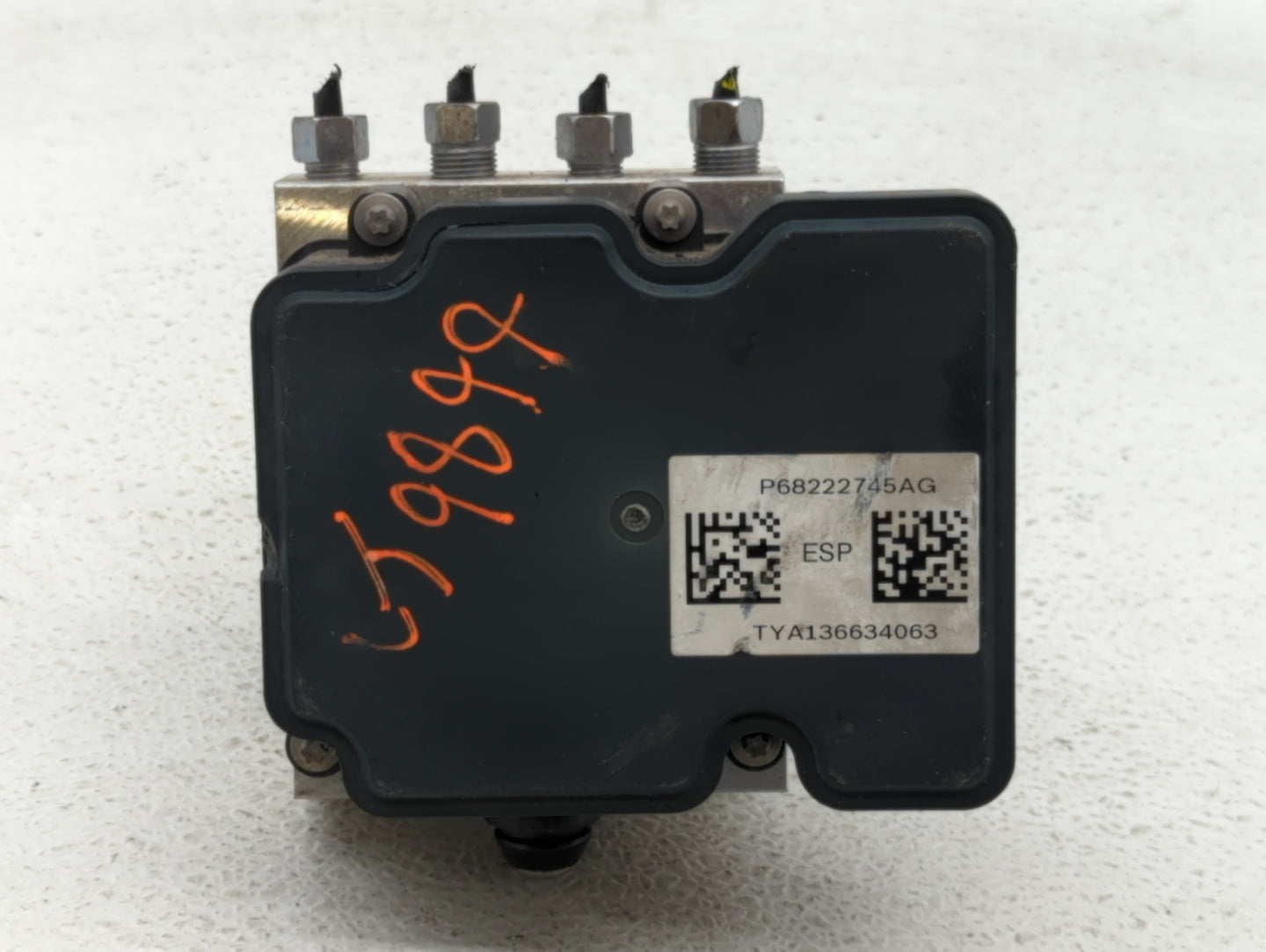 2017-2018 Chrysler Pacifica ABS Pump Control Module Replacement P/N:68222745AG Fits Fits 2017 2018 OEM Used Auto Parts - Oem