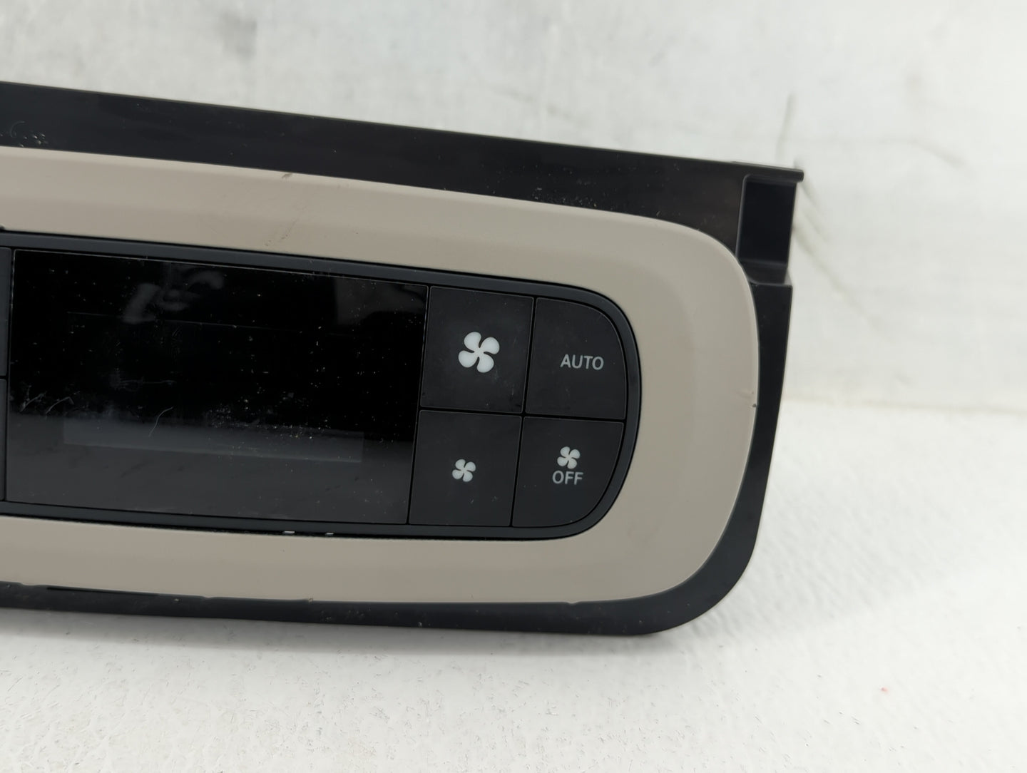 2017-2021 Chrysler Pacifica Climate Control Module Temperature AC/Heater Replacement P/N:P68223337AF Fits OEM Used Auto Part