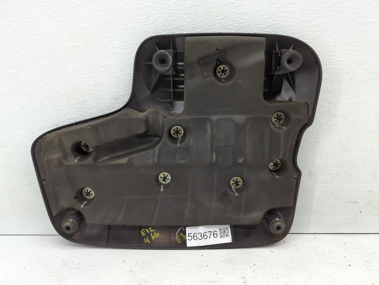 2017 Chrysler Pacifica Engine Cover - Oemusedautoparts1.com