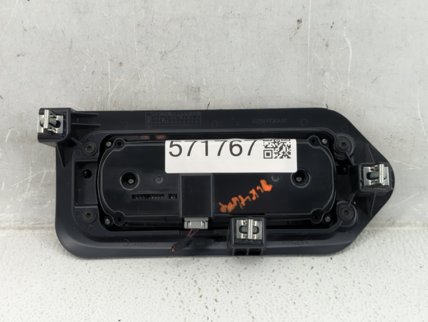 2017 Chrysler Pacifica Climate Control Module Temperature AC/Heater Replacement P/N:L0254973AA Fits OEM Used Auto Parts - Oe