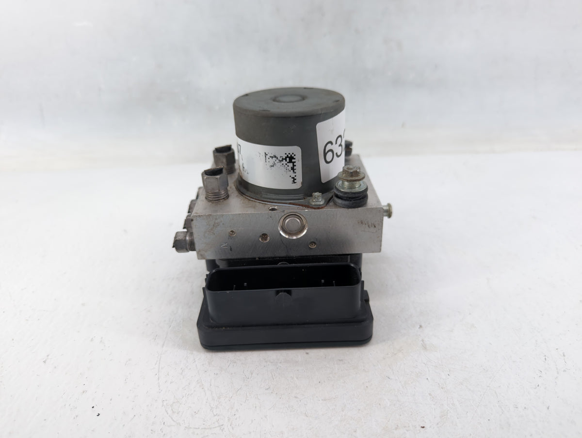 2017-2018 Chrysler Pacifica Anti-Lock Brake ABS Pump Module Actuator OEM P/N:68222745AG Fits Fits 2017 2018 OEM Used Auto Pa