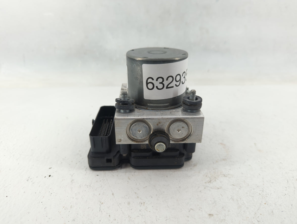 2017-2018 Chrysler Pacifica Anti-Lock Brake ABS Pump Module Actuator OEM P/N:68222745AG Fits Fits 2017 2018 OEM Used Auto Pa