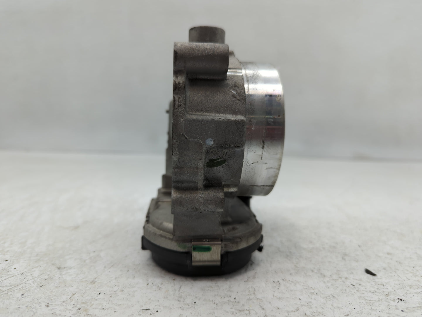 2017-2022 Chrysler Pacifica Throttle Body P/N:0 28- 750 570 05184349AC Fits OEM Used Auto Parts - Oemusedautoparts1.com