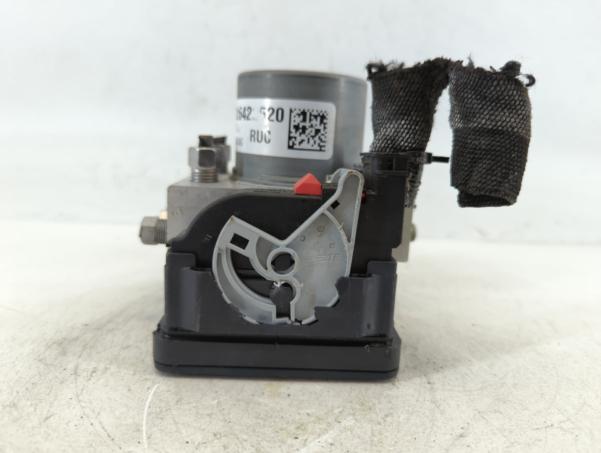 2017-2018 Chrysler Pacifica Anti-Lock Brake ABS Pump Module Actuator OEM P/N:P68222745AG Fits Fits 2017 2018 OEM Used Auto P