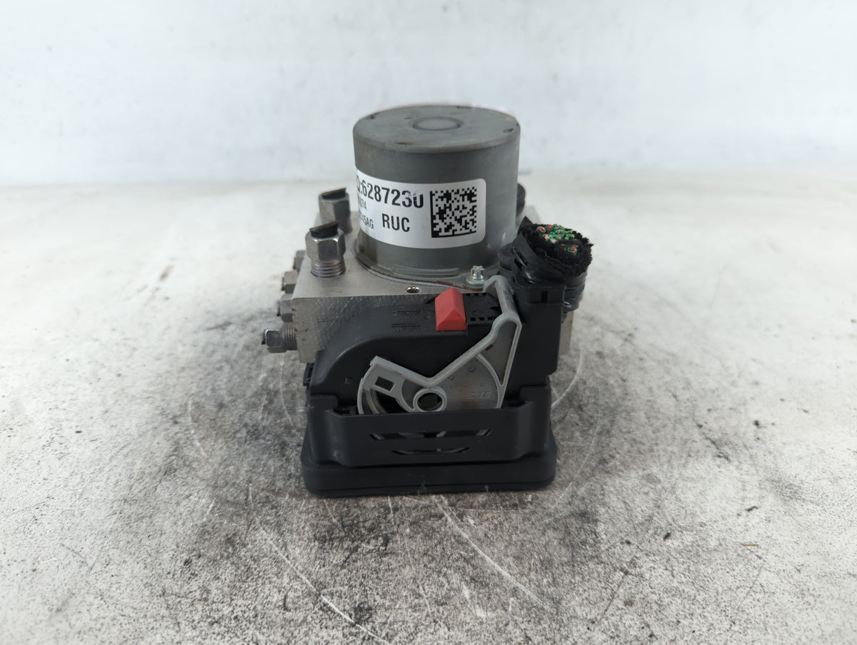 2017-2018 Chrysler Pacifica Anti-Lock Brake ABS Pump Module Actuator OEM P/N:P68222745AG Fits Fits 2017 2018 OEM Used Auto P