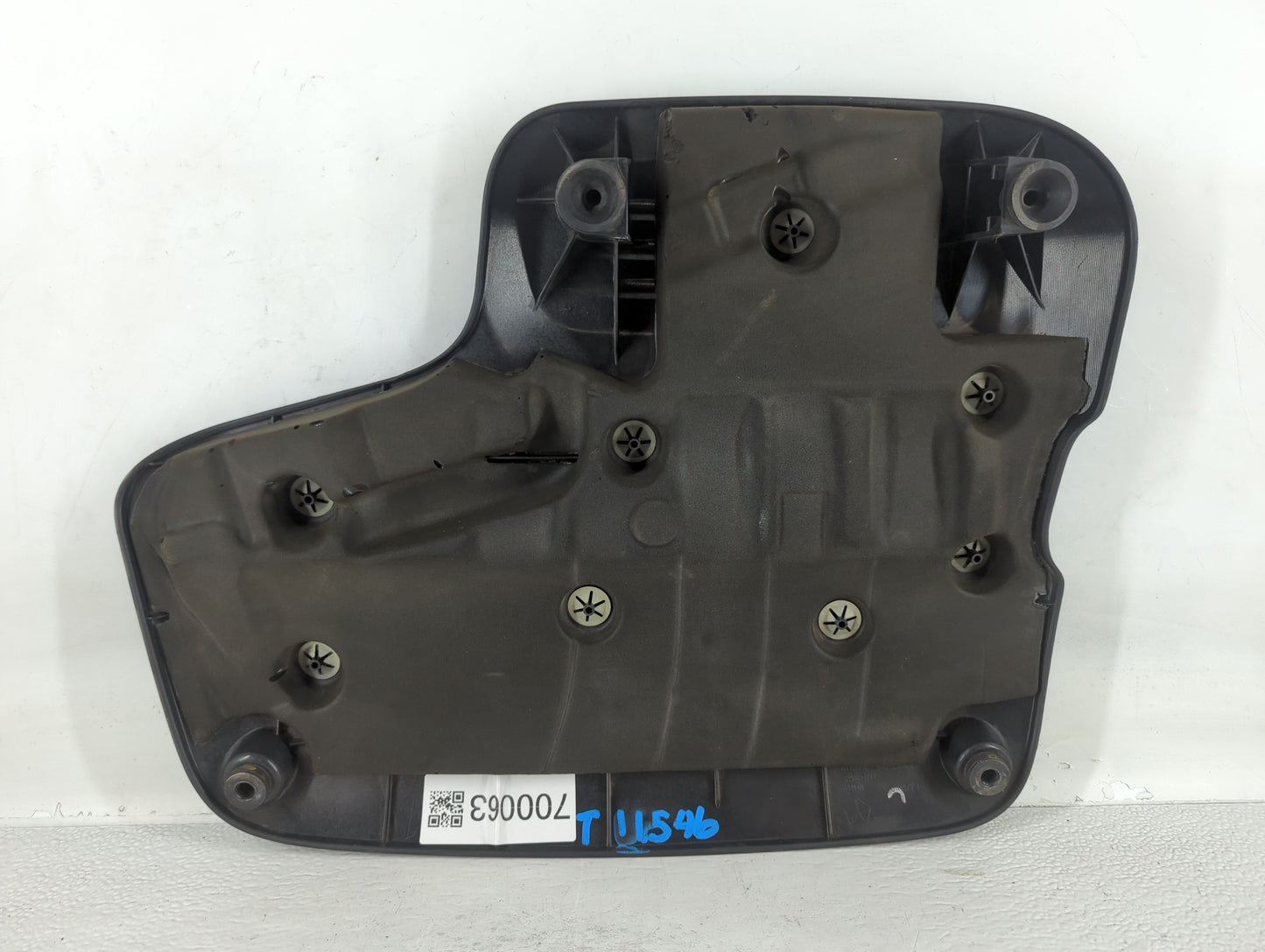 2017 Chrysler Pacifica Engine Cover - Oemusedautoparts1.com