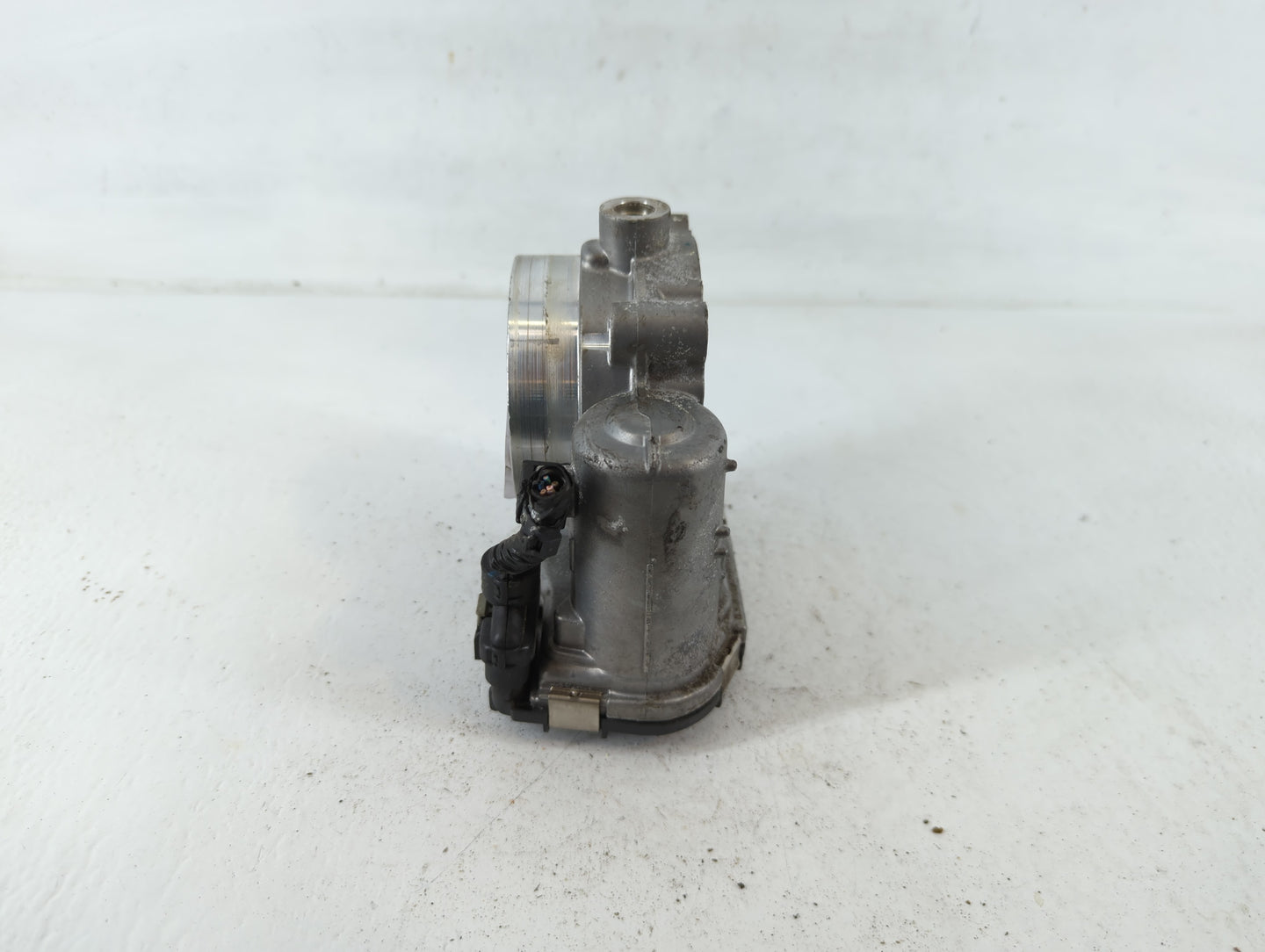 2017-2022 Chrysler Pacifica Throttle Body P/N:0 280 750 570 05184349AC Fits OEM Used Auto Parts - Oemusedautoparts1.com