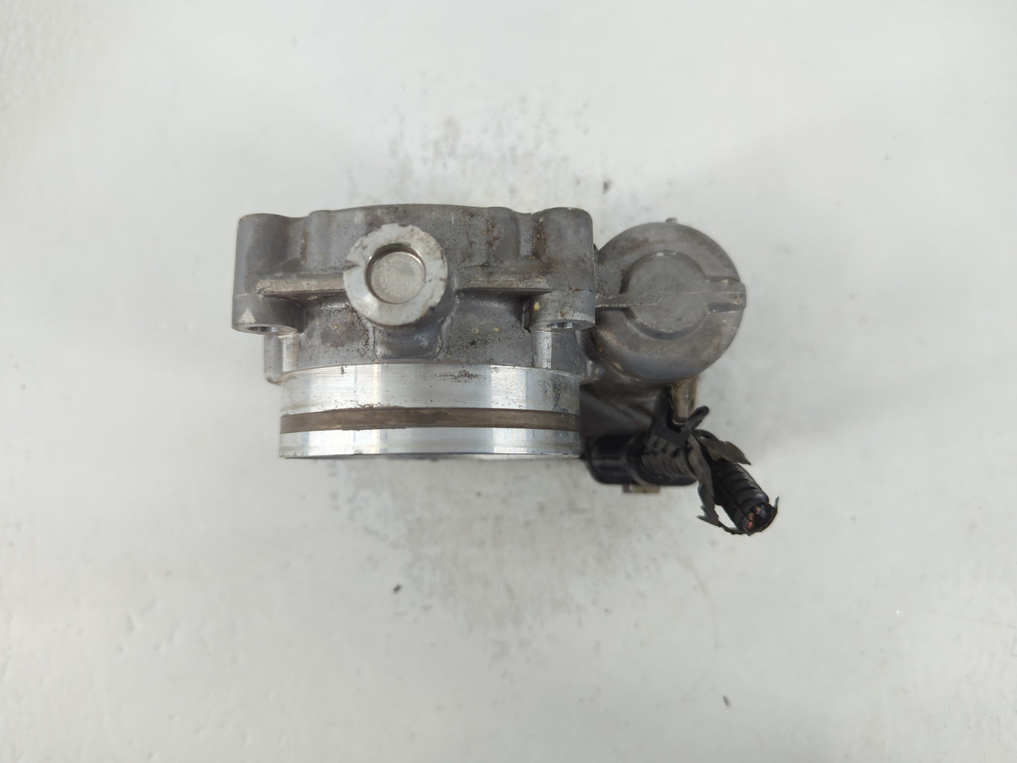 2017-2022 Chrysler Pacifica Throttle Body P/N:0 280 750 570 05184349AC Fits OEM Used Auto Parts - Oemusedautoparts1.com