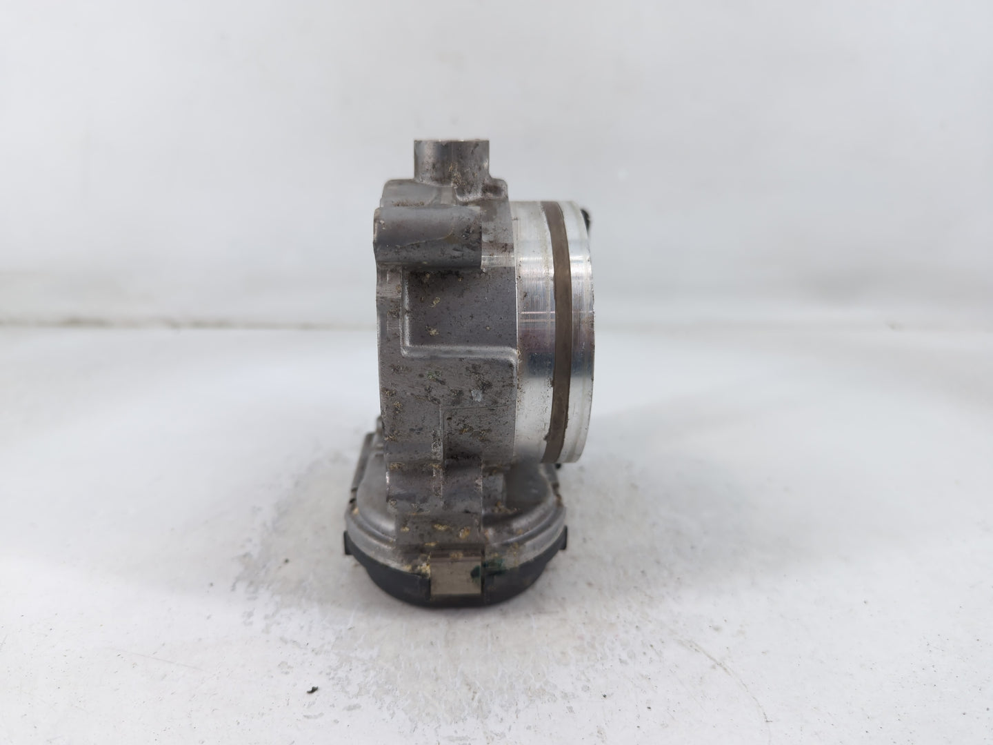 2017-2022 Chrysler Pacifica Throttle Body P/N:0 280 750 570 05184349AC Fits OEM Used Auto Parts - Oemusedautoparts1.com
