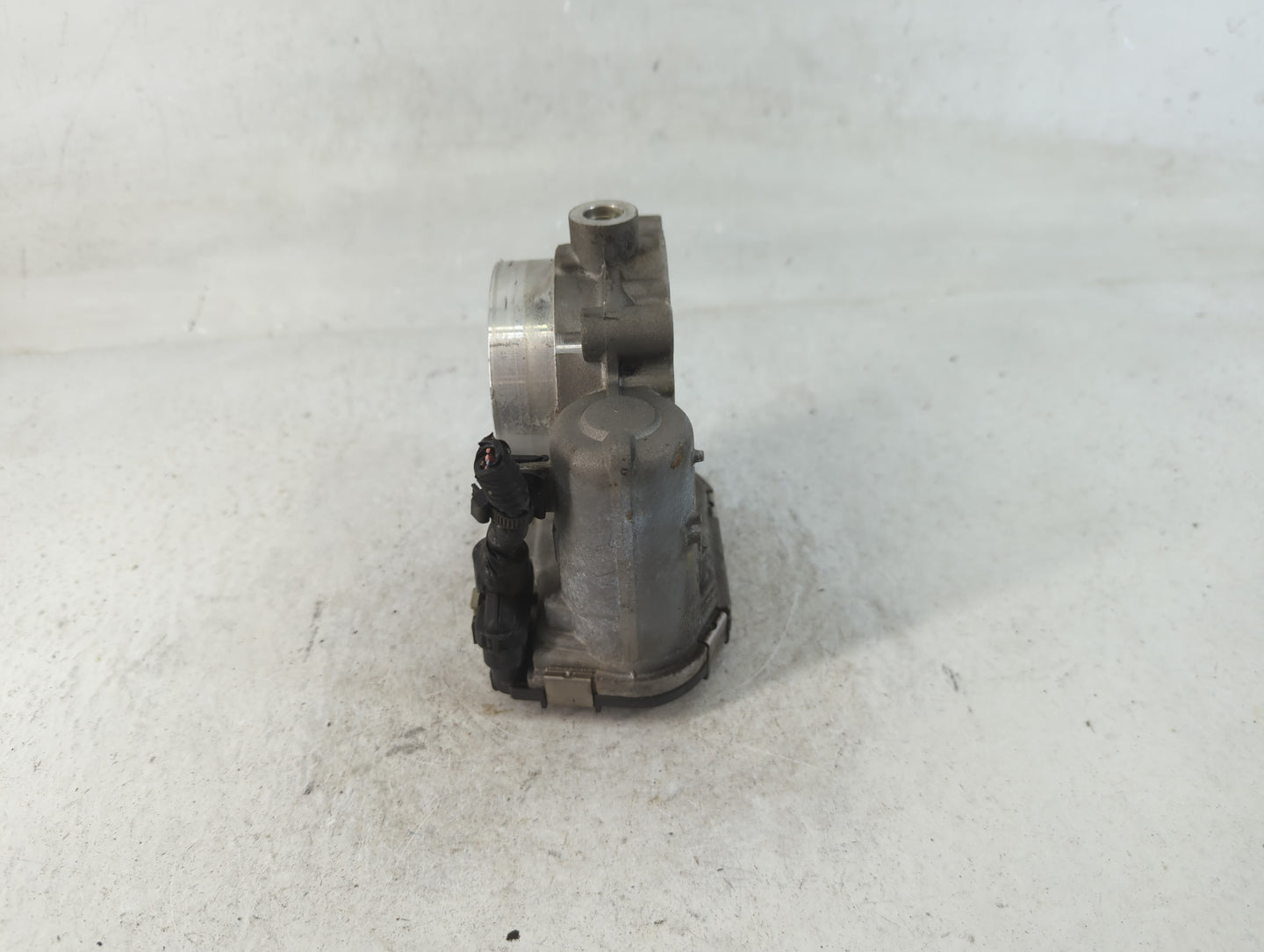2017-2022 Chrysler Pacifica Throttle Body P/N:05184349AC Fits Fits 2011 2012 2013 2014 2015 2016 2017 2018 2019 2020 2021 20