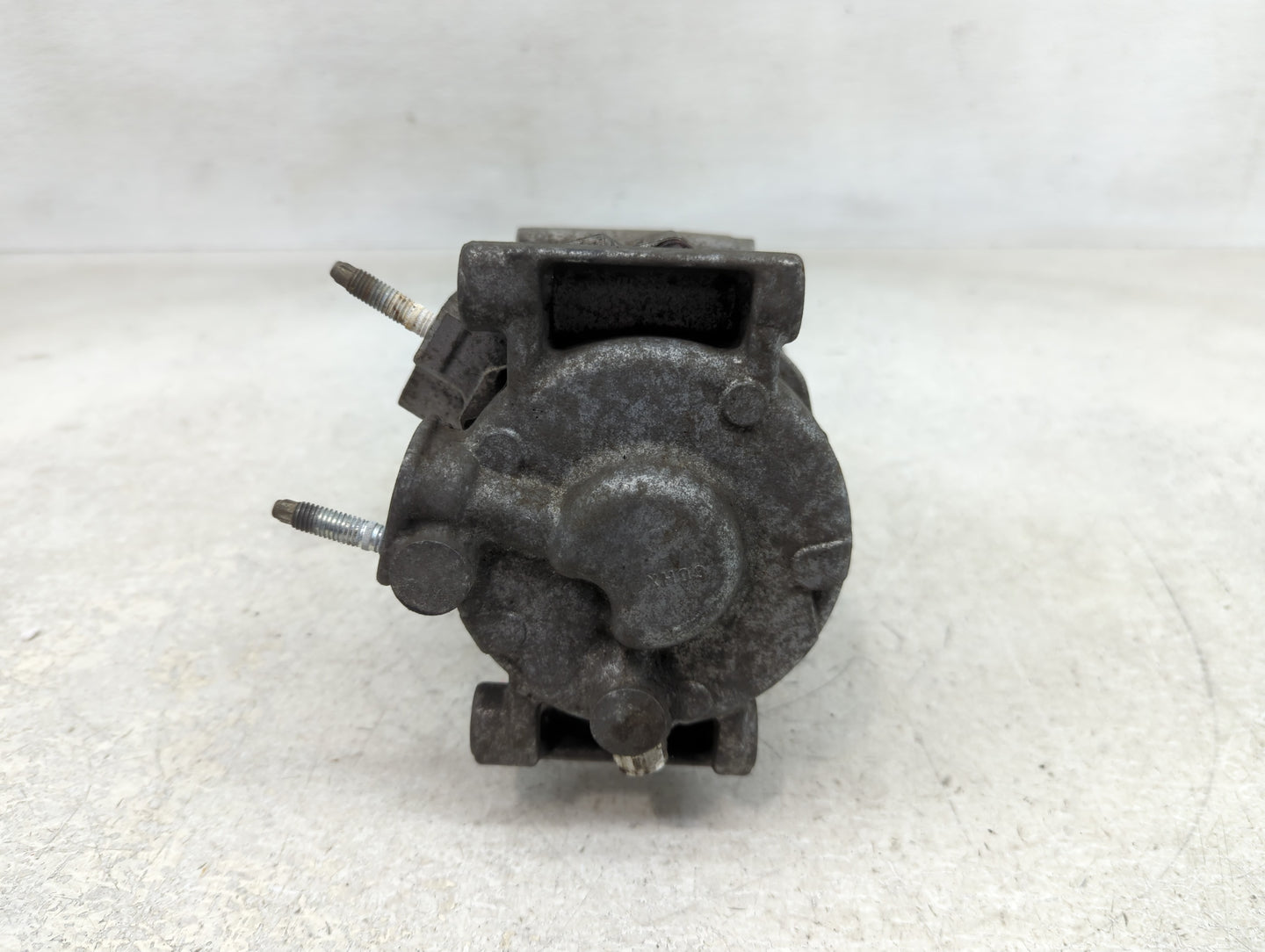 2011-2016 Chrysler Town & Country Air Conditioning A/c Ac Compressor Oem - Oemusedautoparts1.com