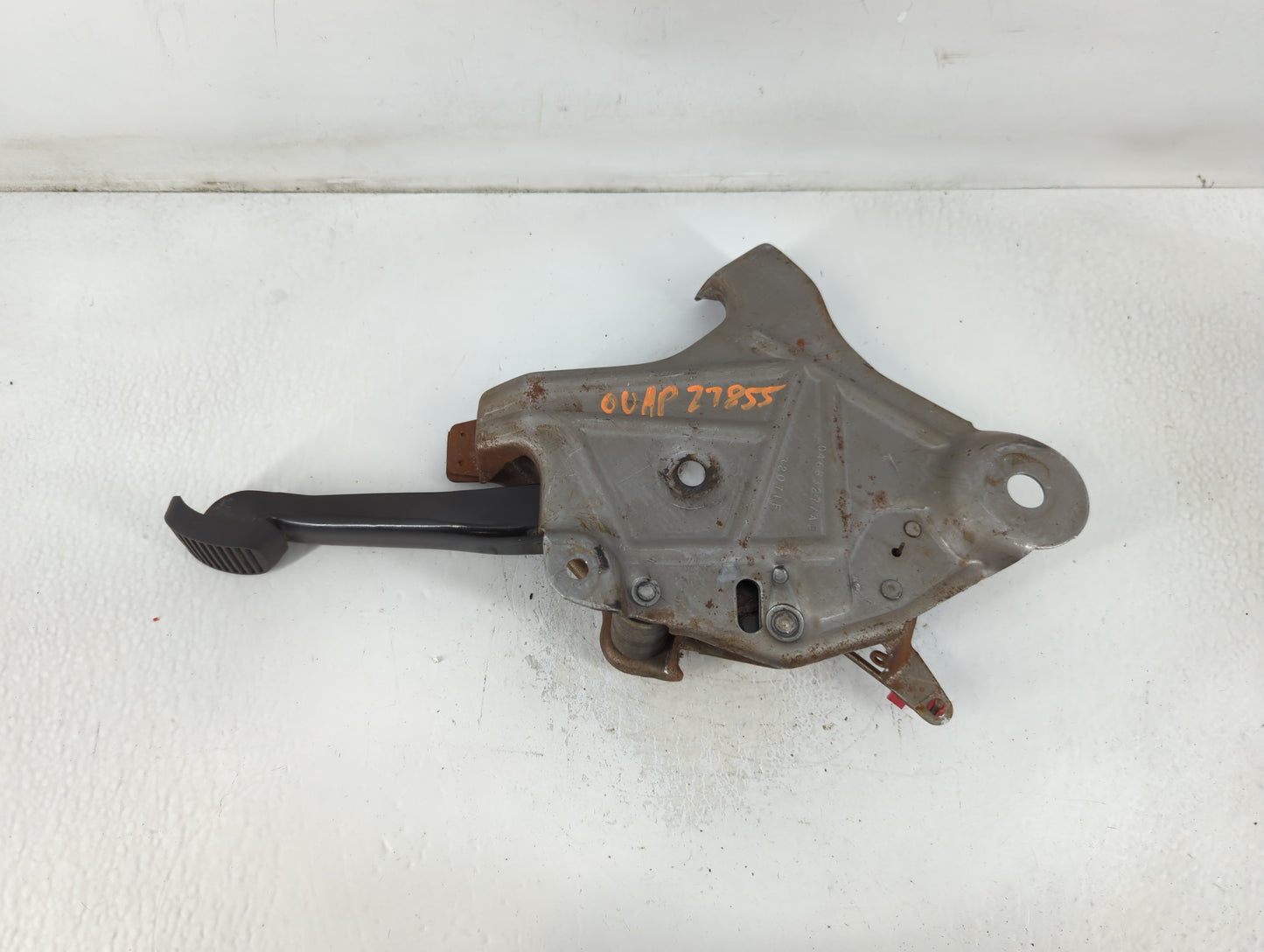 Driver Front Brake - Oem - Oemusedautoparts1.com