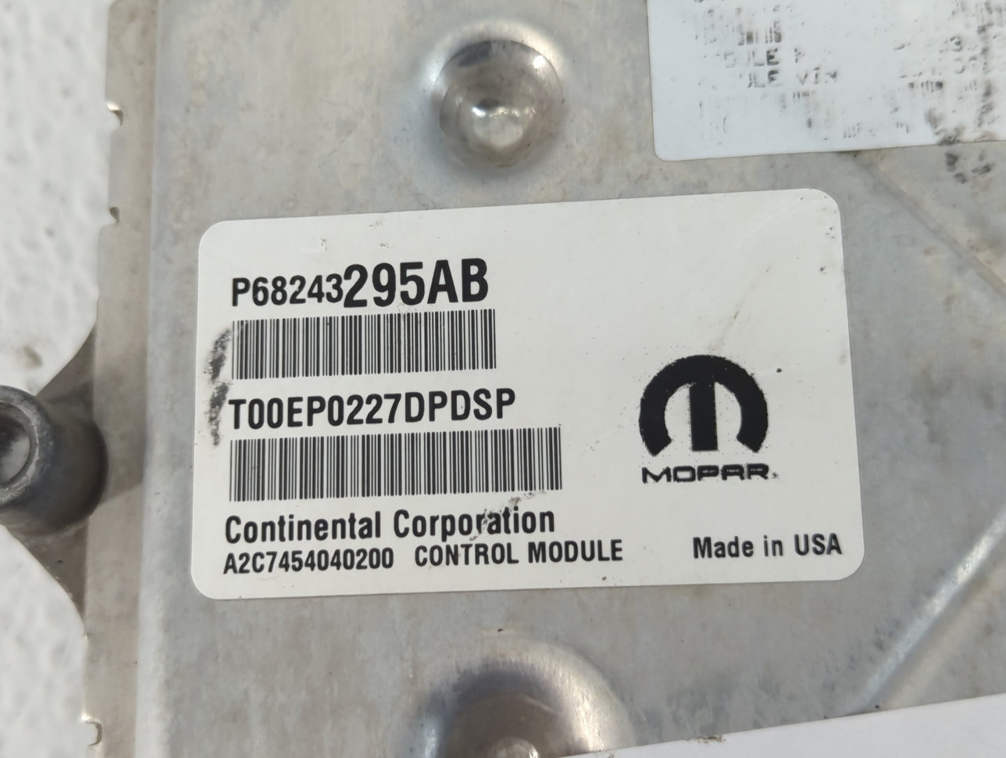 2017 Dodge Caravan PCM Engine Control Computer ECU ECM PCU OEM P/N:P68243295AB Fits Fits 2016 2018 2019 2020 OEM Used Auto P