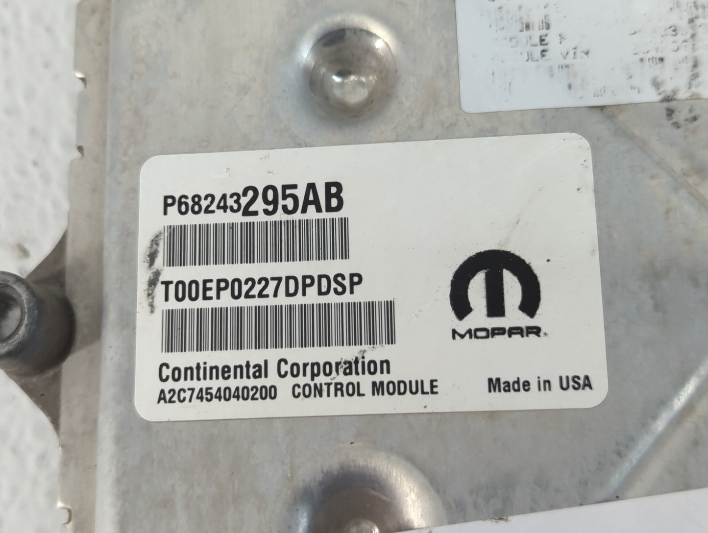 2017 Dodge Caravan PCM Engine Control Computer ECU ECM PCU OEM P/N:P68243295AB Fits Fits 2016 2018 2019 2020 OEM Used Auto P