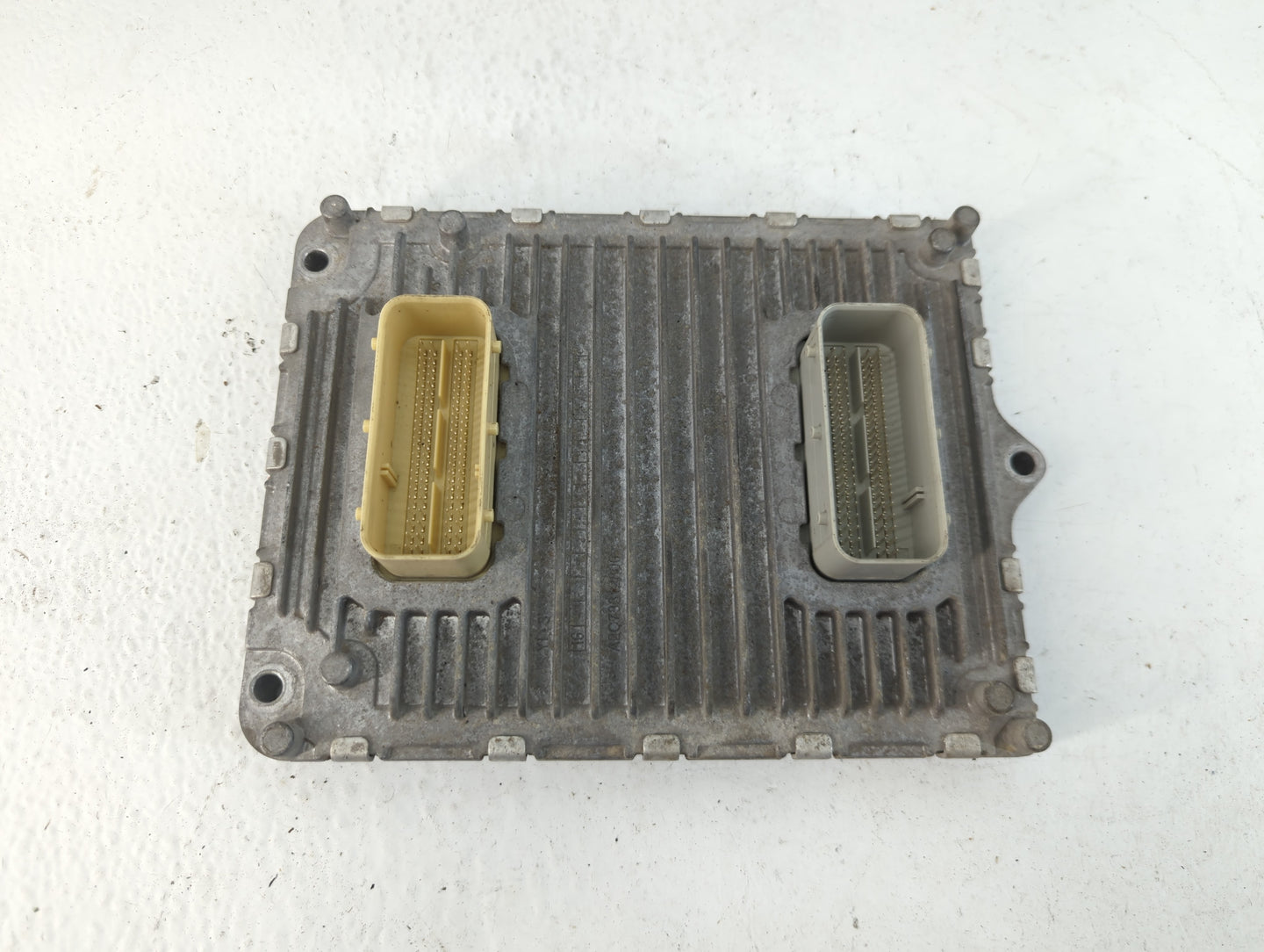 2017 Dodge Caravan PCM Engine Control Computer ECU ECM PCU OEM P/N:P68243295AB Fits Fits 2016 2018 2019 2020 OEM Used Auto P