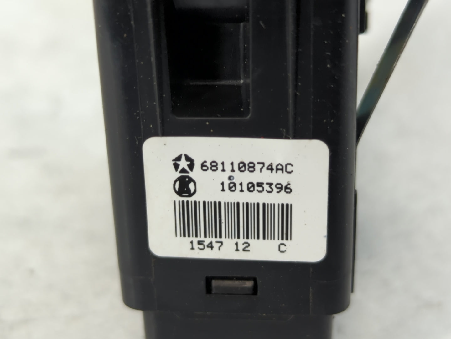 2017 Dodge Caravan Master Power Window Switch Replacement Driver Side Left P/N:68110874AC Fits OEM Used Auto Parts - Oemused