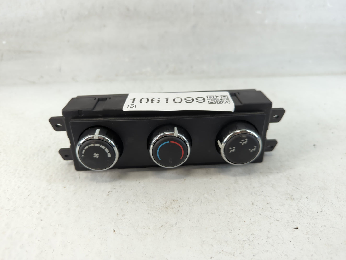 2017 Dodge Caravan Climate Control Module Temperature AC/Heater Replacement P/N:55111312AC Fits OEM Used Auto Parts - Oemuse