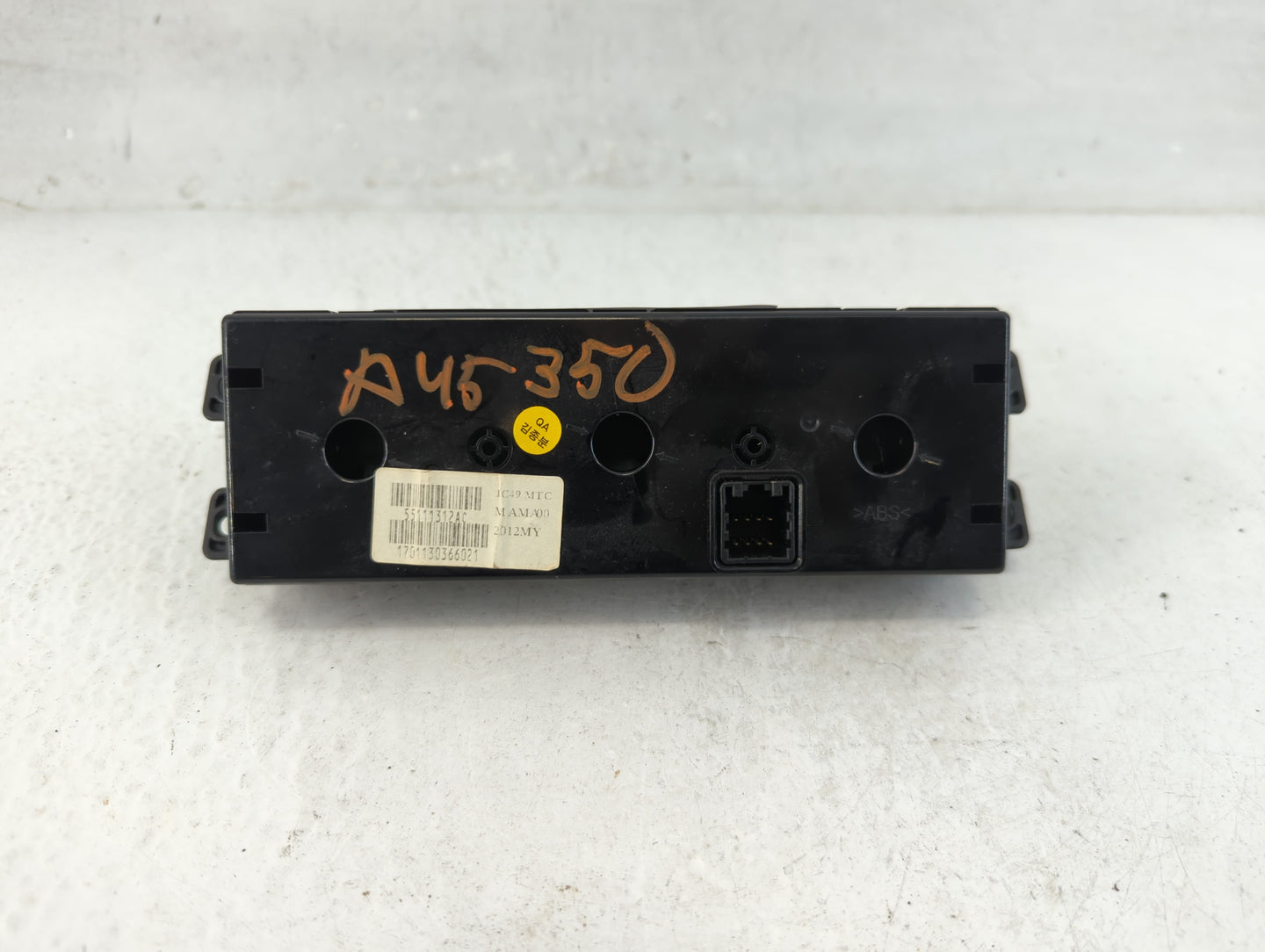 2017 Dodge Caravan Climate Control Module Temperature AC/Heater Replacement P/N:55111312AC Fits OEM Used Auto Parts - Oemuse