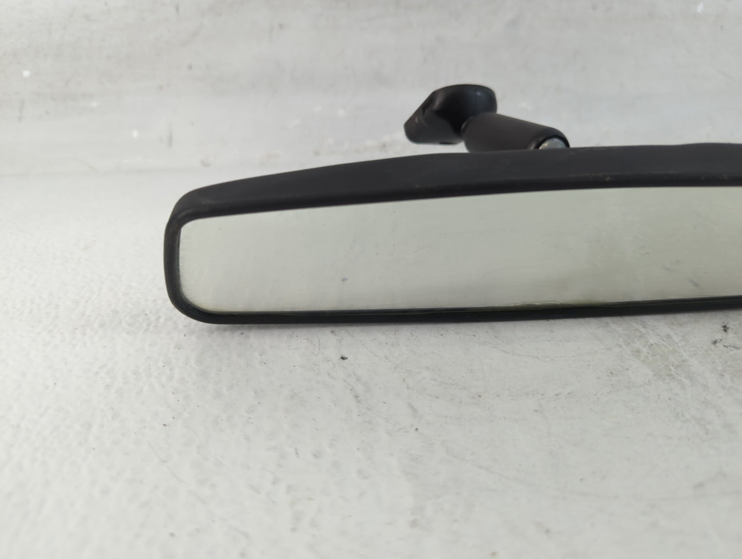 2017 Dodge Caravan Interior Rear View Mirror Replacement OEM P/N:E8011083 Fits OEM Used Auto Parts - Oemusedautoparts1.com