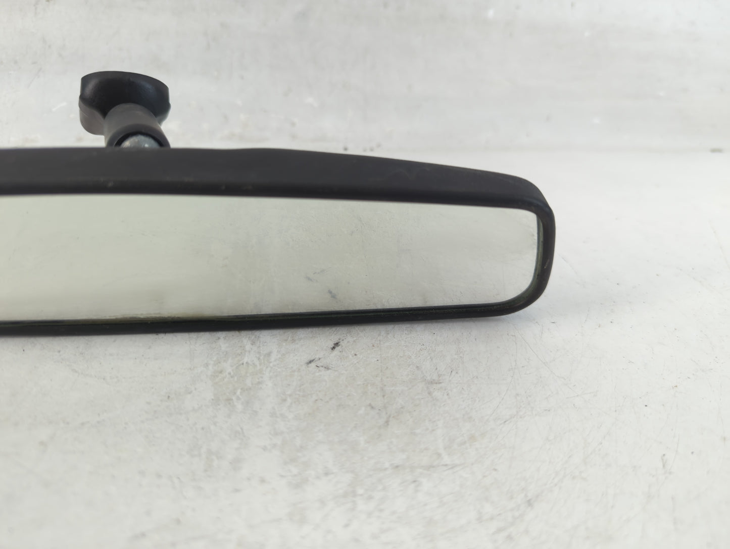 2017 Dodge Caravan Interior Rear View Mirror Replacement OEM P/N:E8011083 Fits OEM Used Auto Parts - Oemusedautoparts1.com