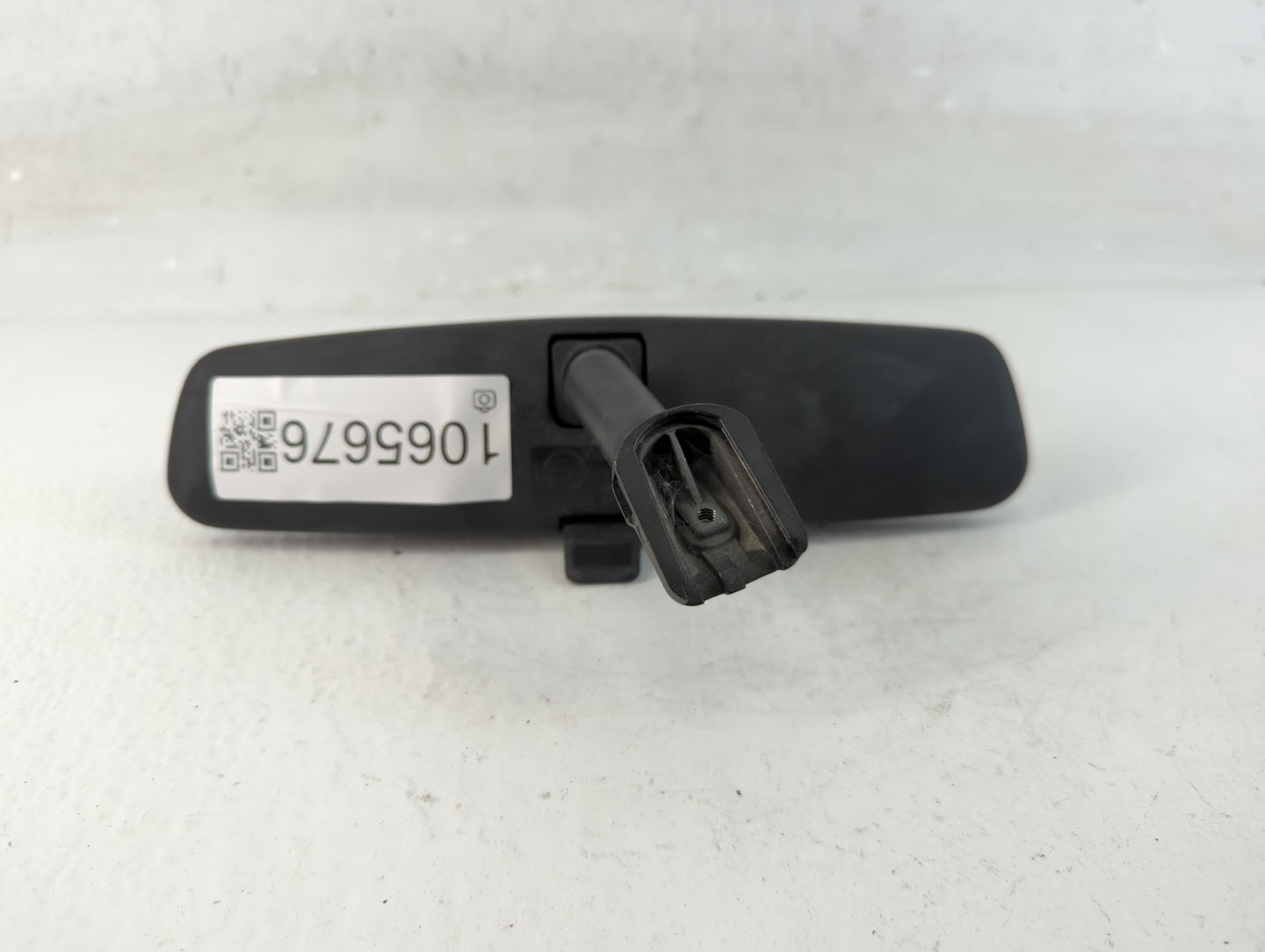 2017 Dodge Caravan Interior Rear View Mirror Replacement OEM P/N:E8011083 Fits OEM Used Auto Parts - Oemusedautoparts1.com