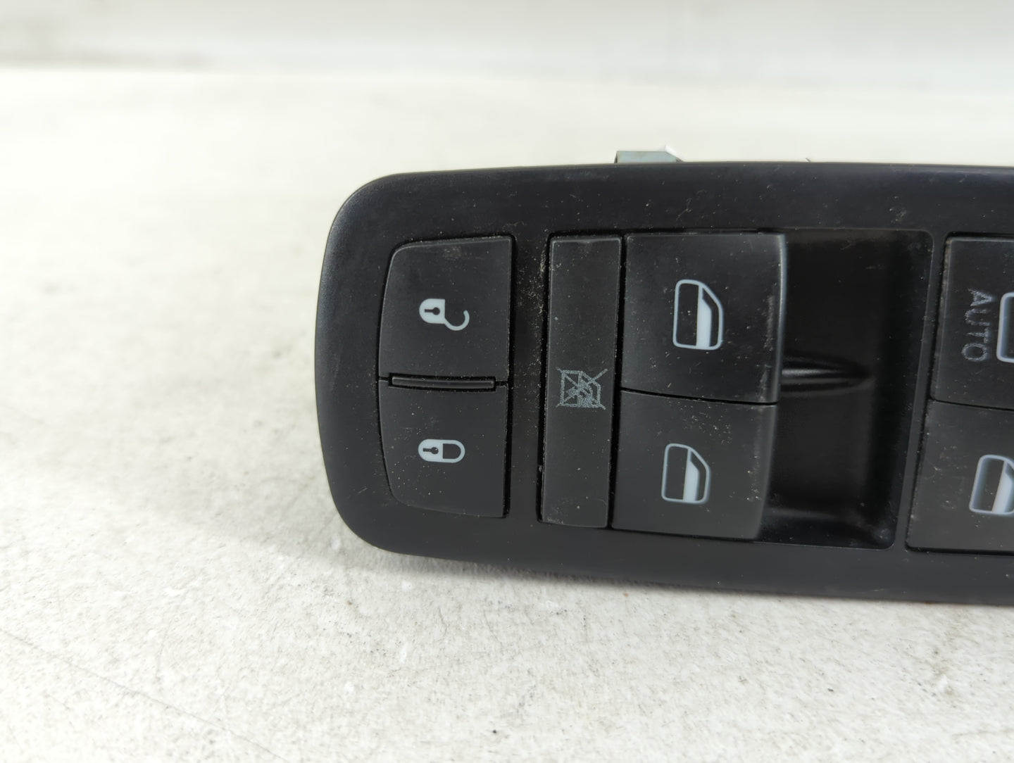 2017 Dodge Caravan Master Power Window Switch Replacement Driver Side Left P/N:68298871AA Fits OEM Used Auto Parts - Oemused