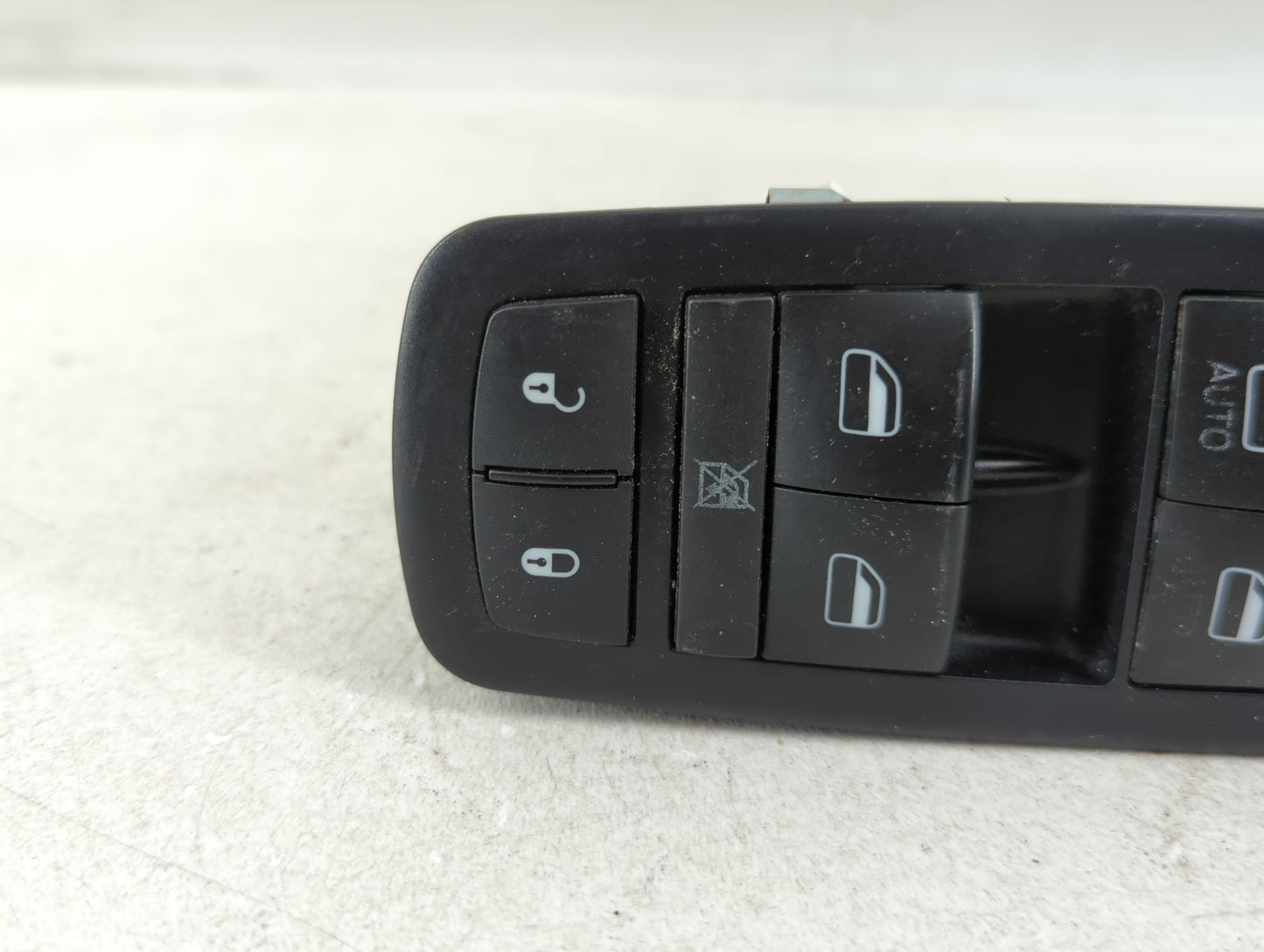 2017 Dodge Caravan Master Power Window Switch Replacement Driver Side Left P/N:68298871AA Fits OEM Used Auto Parts - Oemused