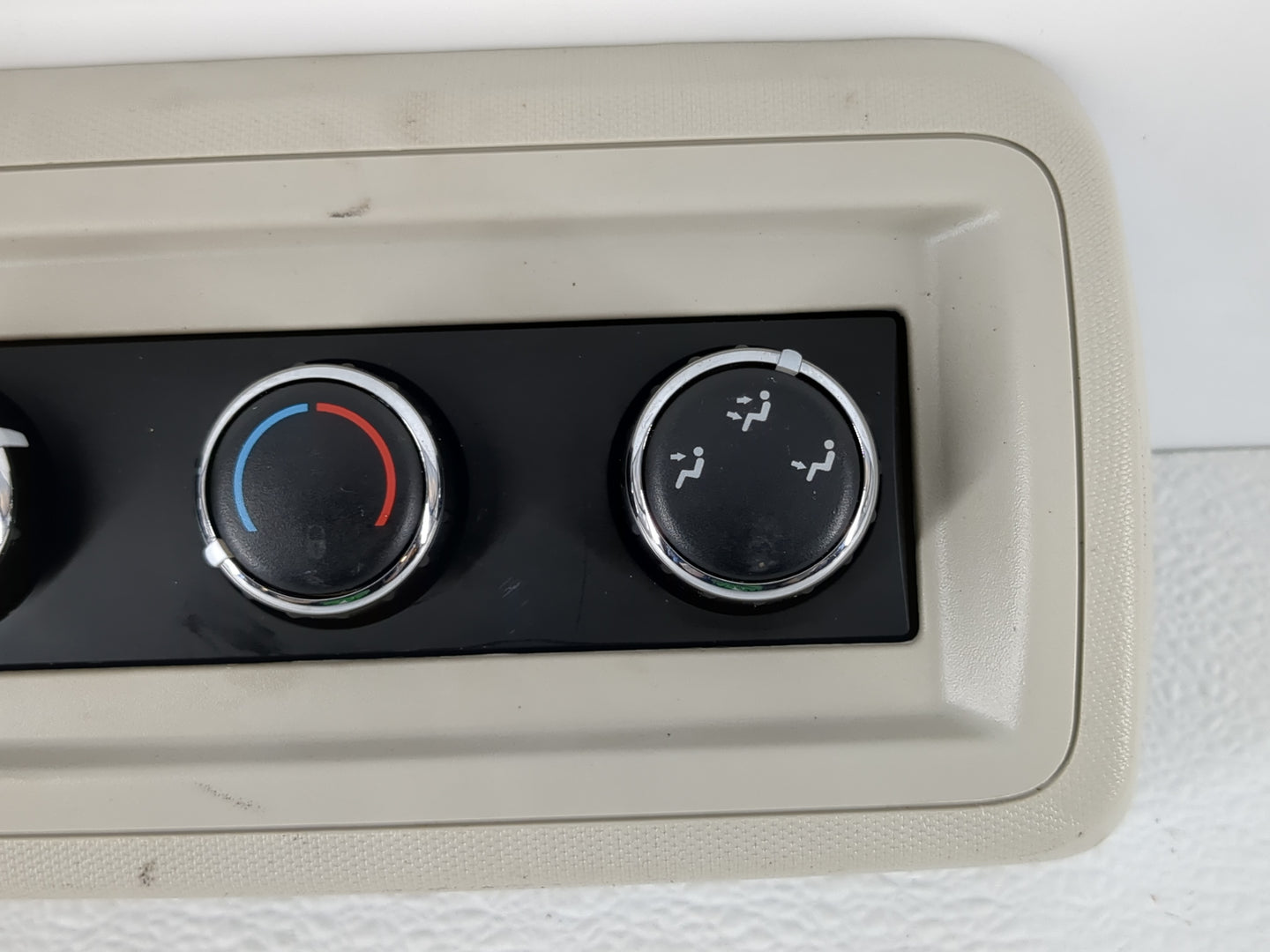 2017 Dodge Caravan Climate Control Module Temperature AC/Heater Replacement P/N:55111312AC Fits OEM Used Auto Parts - Oemuse