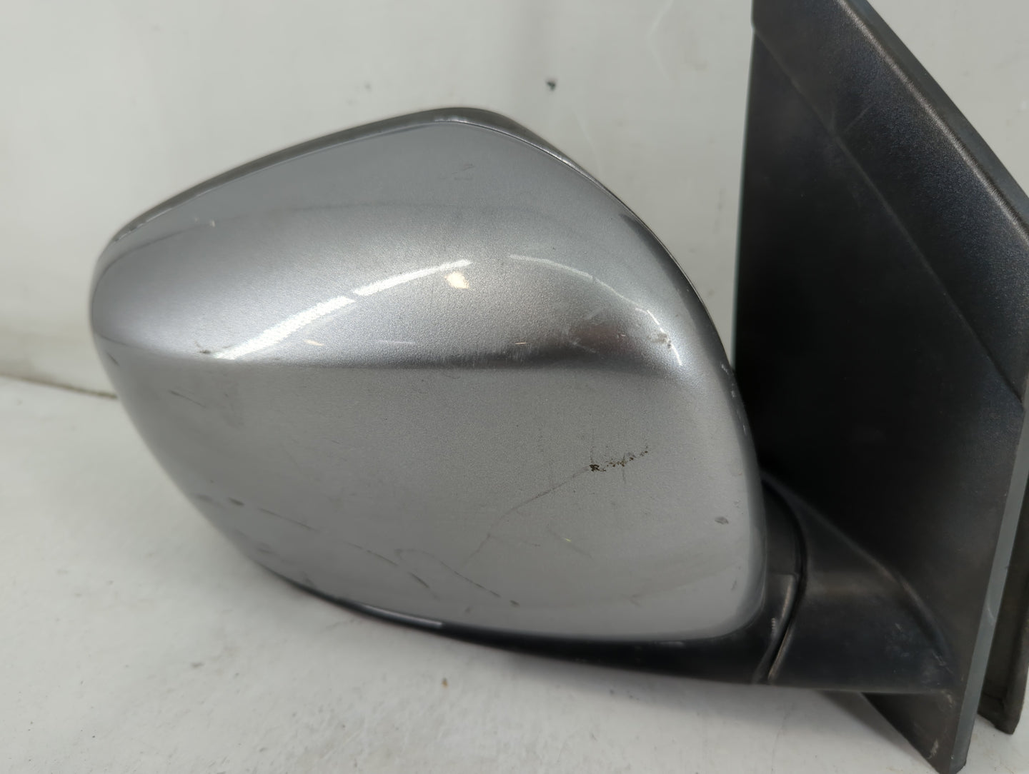 2017 Dodge Caravan Passenger Side View Mirror - Right Door Mirror OEM Used - Oemusedautoparts1.com