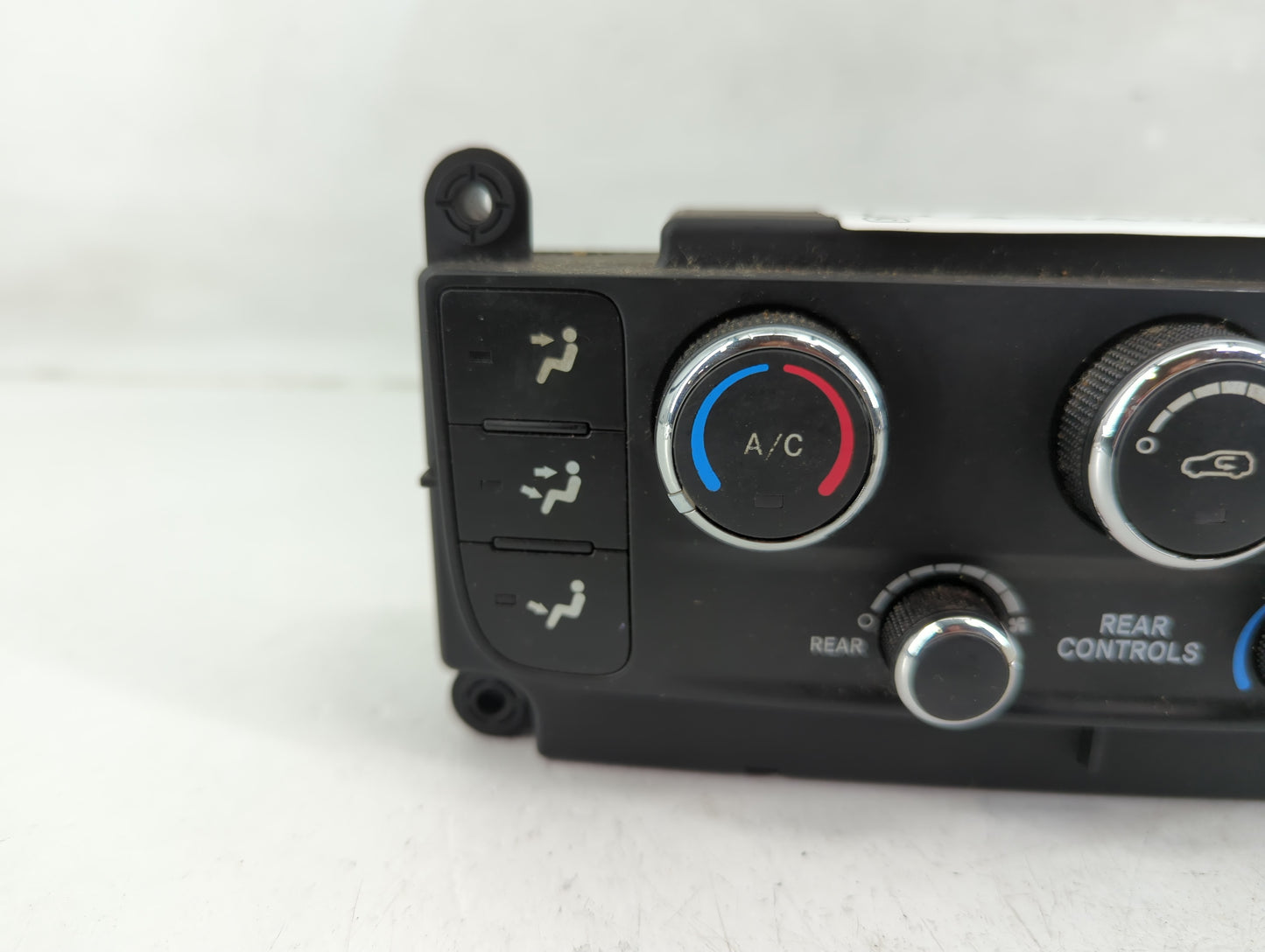 2017 Dodge Caravan Climate Control Module Temperature AC/Heater Replacement P/N:P55111240AJ Fits OEM Used Auto Parts - Oemus