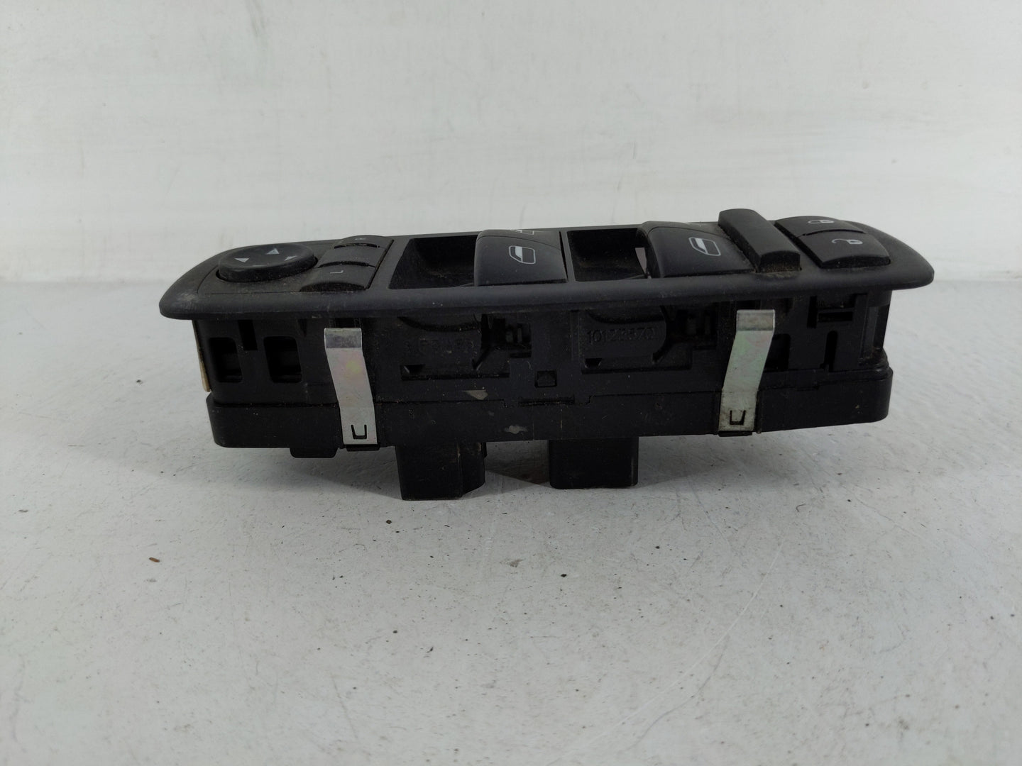 2017 Dodge Caravan Master Power Window Switch Replacement Driver Side Left P/N:68298871AA Fits OEM Used Auto Parts - Oemused