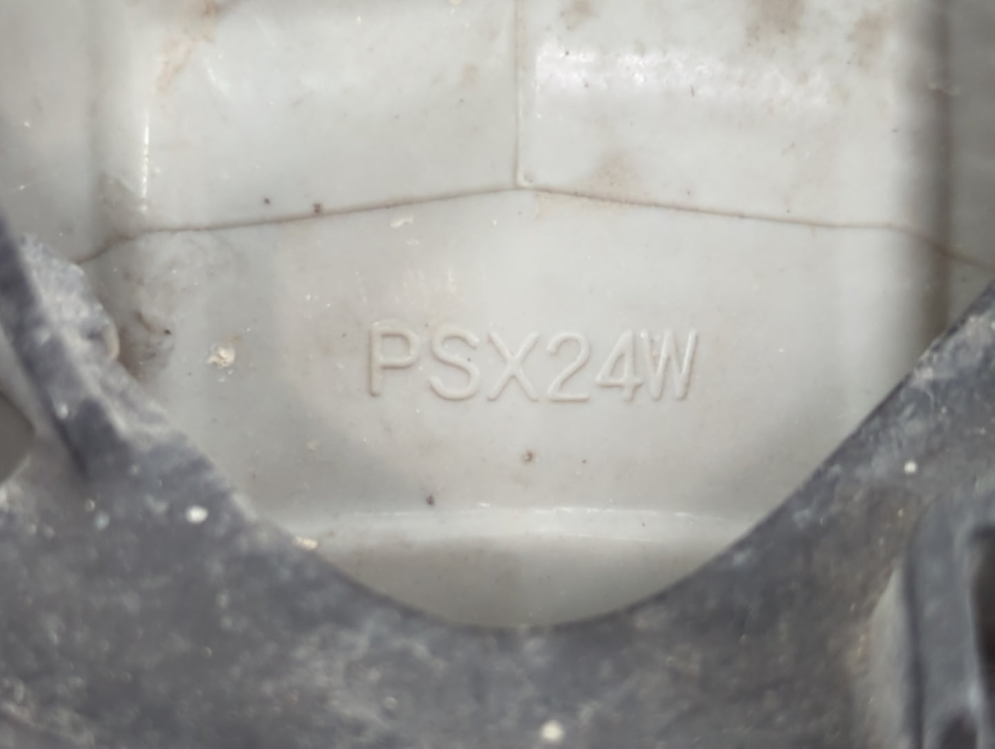 Dodge Caravan Driver Left Oem Fog Light Lamp - Oemusedautoparts1.com