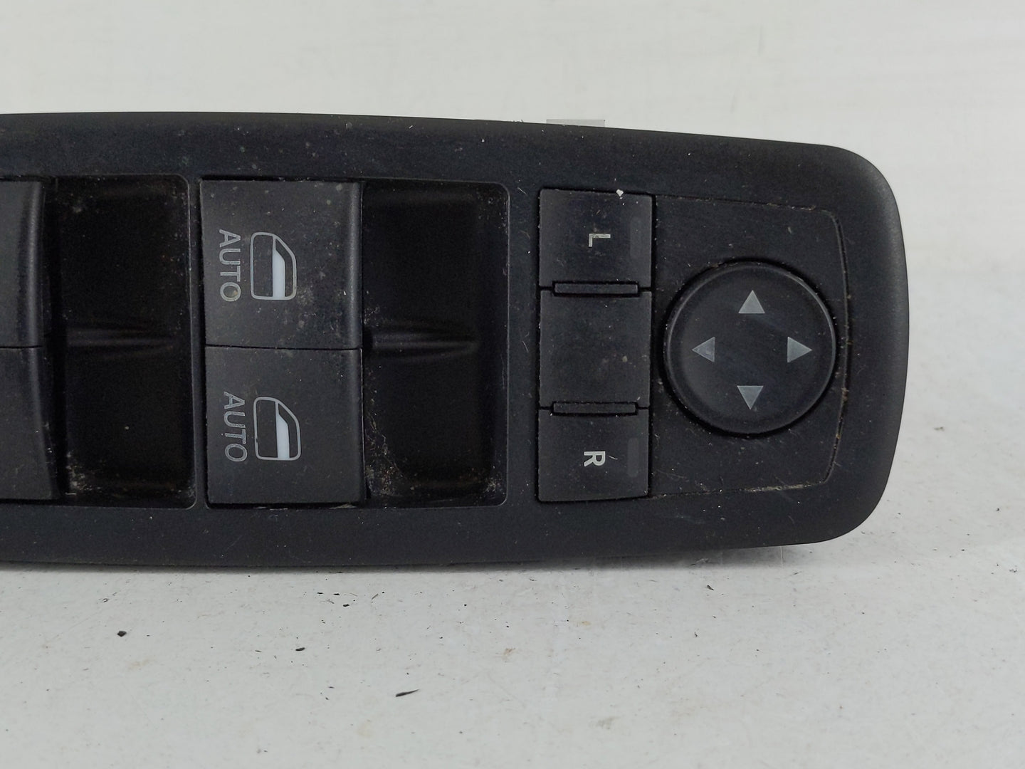 2017 Dodge Caravan Master Power Window Switch Replacement Driver Side Left P/N:68298871AA 68620454AA Fits OEM Used Auto Part