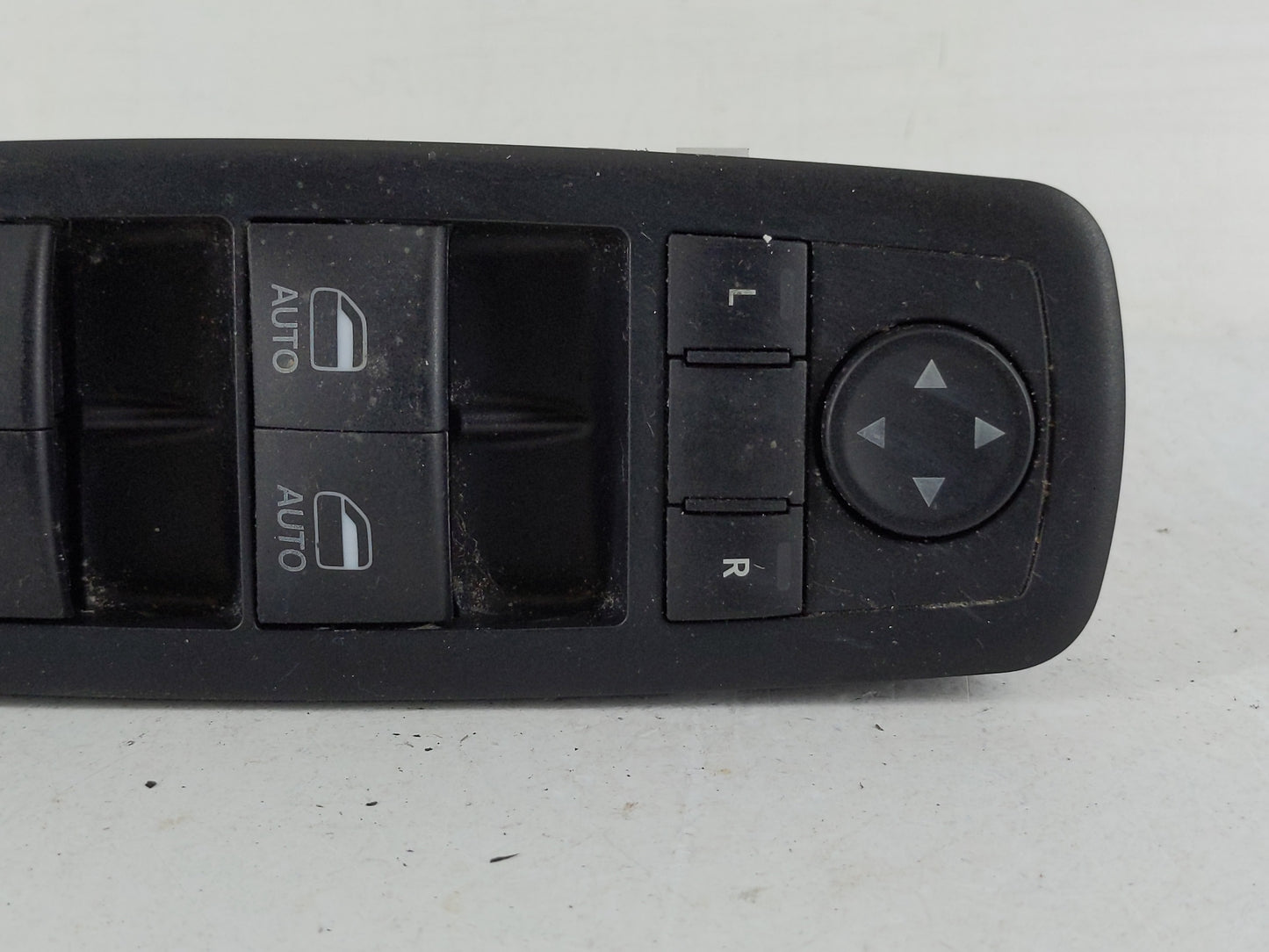 2017 Dodge Caravan Master Power Window Switch Replacement Driver Side Left P/N:68298871AA 68620454AA Fits OEM Used Auto Part