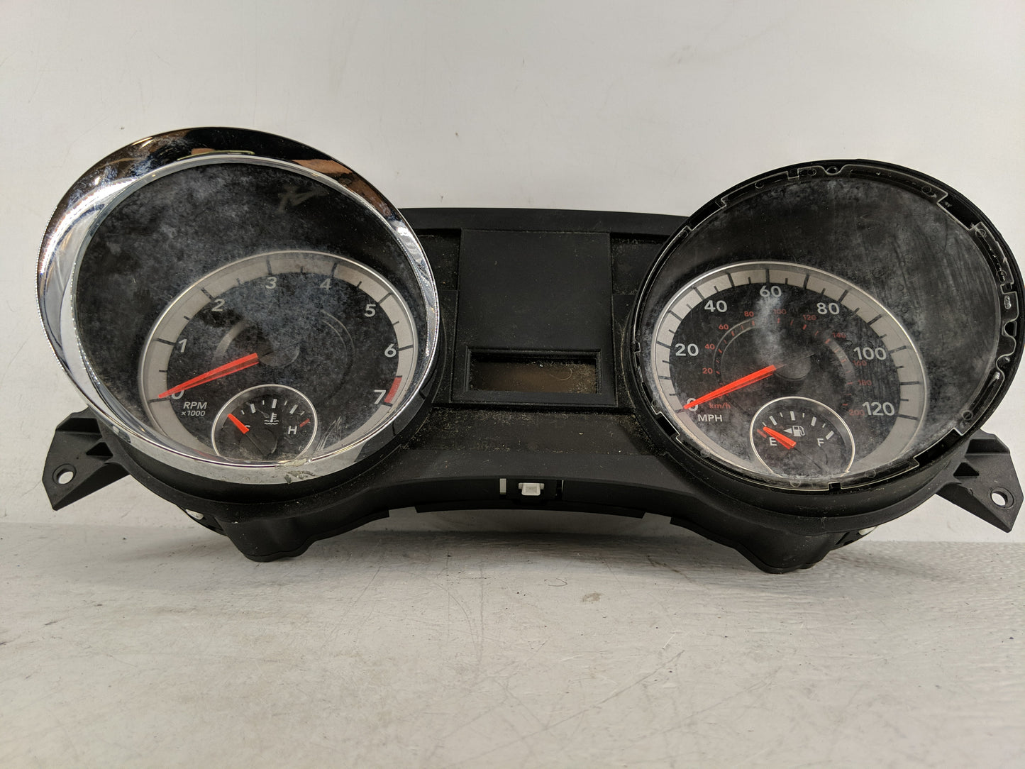 2017 Dodge Caravan Instrument Cluster Speedometer Gauges P/N:P68241685AA P68241684AA Fits Fits 2015 2016 2018 OEM Used Auto 