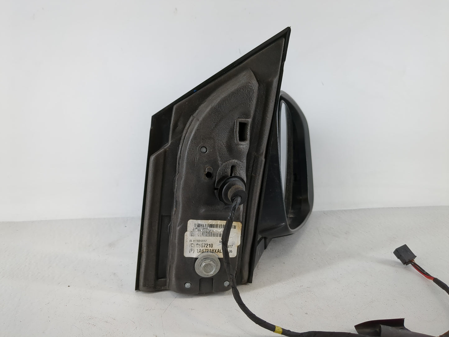 2017 Dodge Caravan Passenger Side View Mirror - Right Door Mirror OEM Used - Oemusedautoparts1.com