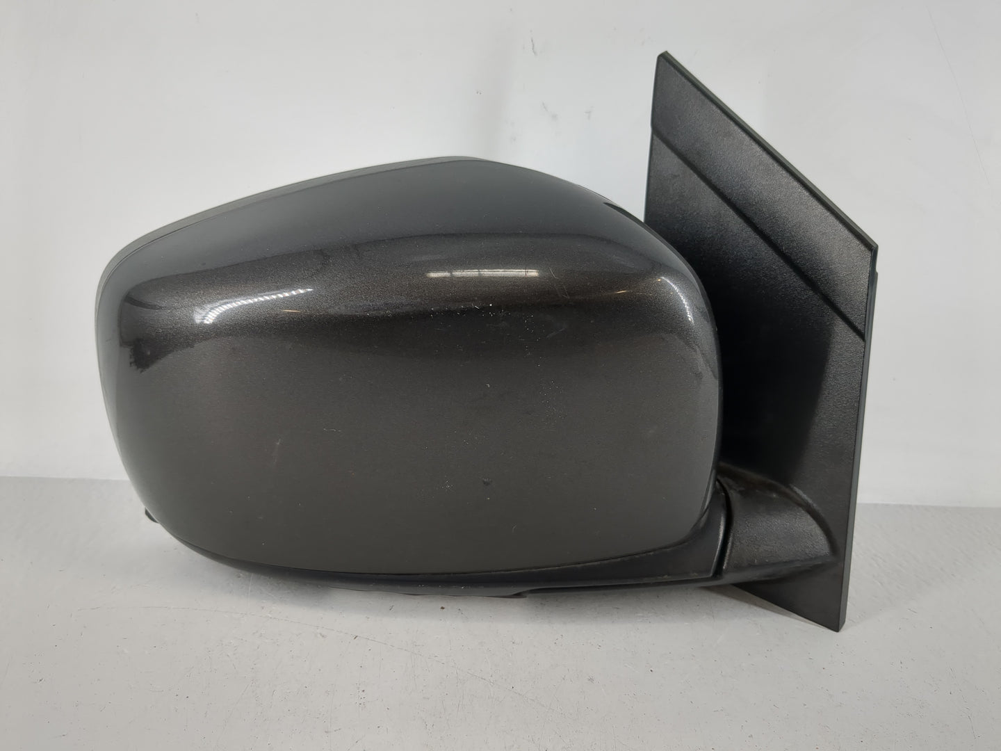 2017 Dodge Caravan Passenger Side View Mirror - Right Door Mirror OEM Used - Oemusedautoparts1.com