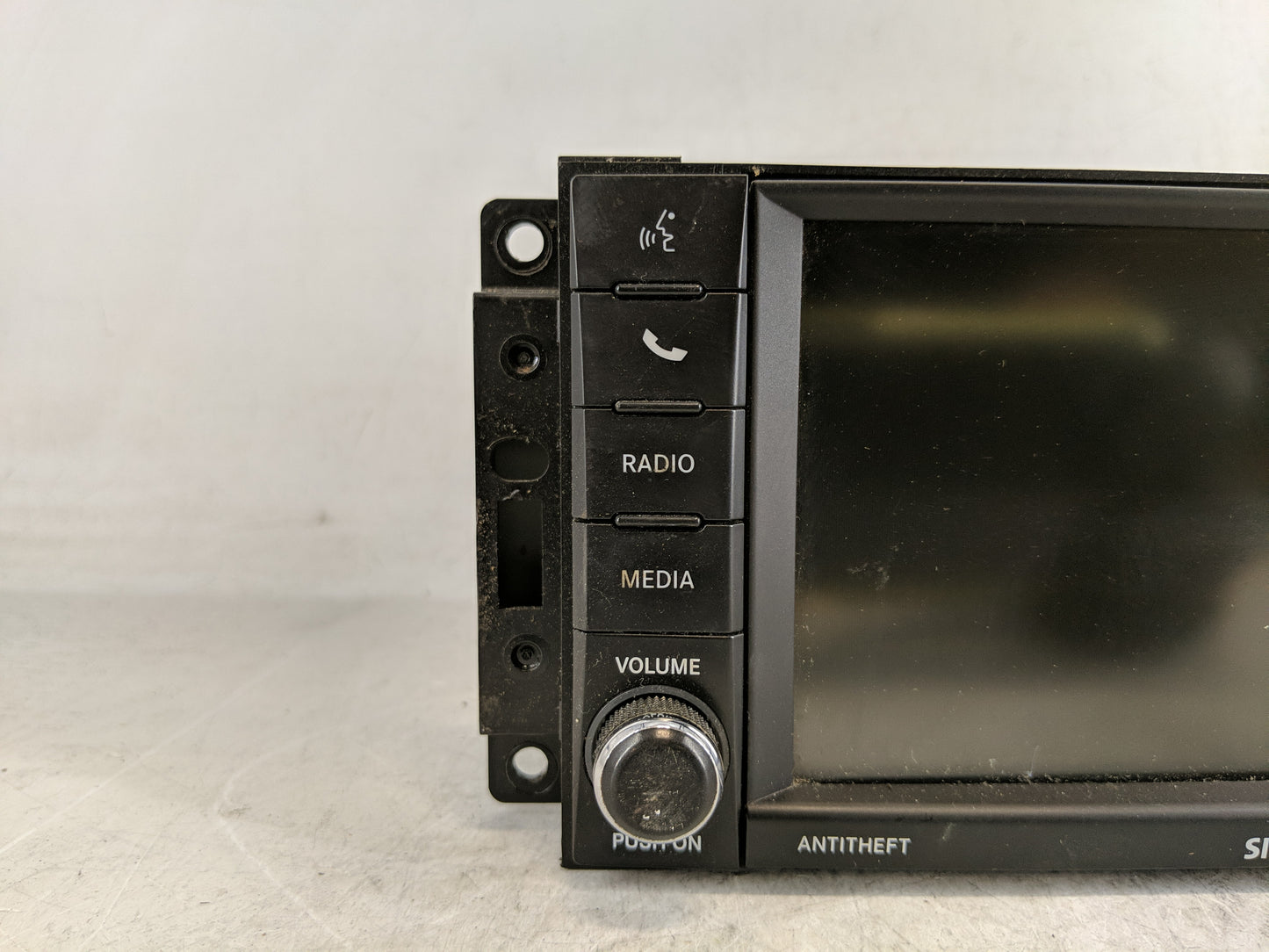 2017 Dodge Caravan Radio AM FM Cd Player Receiver Replacement P/N:P68363459AA Fits Fits 2012 2013 2014 2015 2016 2018 2019 2