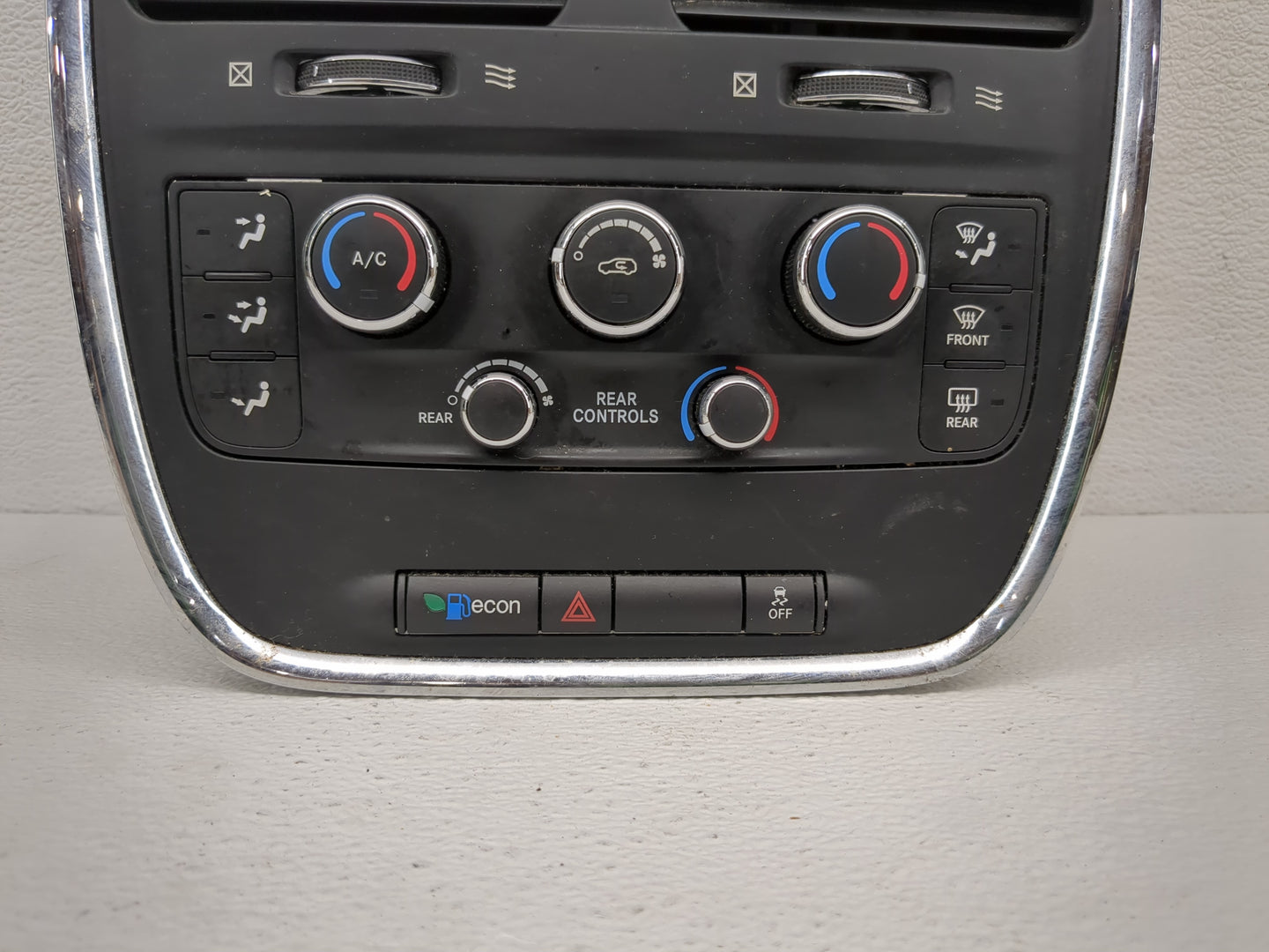 2017 Dodge Caravan Climate Control Module Temperature AC/Heater Replacement P/N:P551112240AJ Fits OEM Used Auto Parts - Oemu