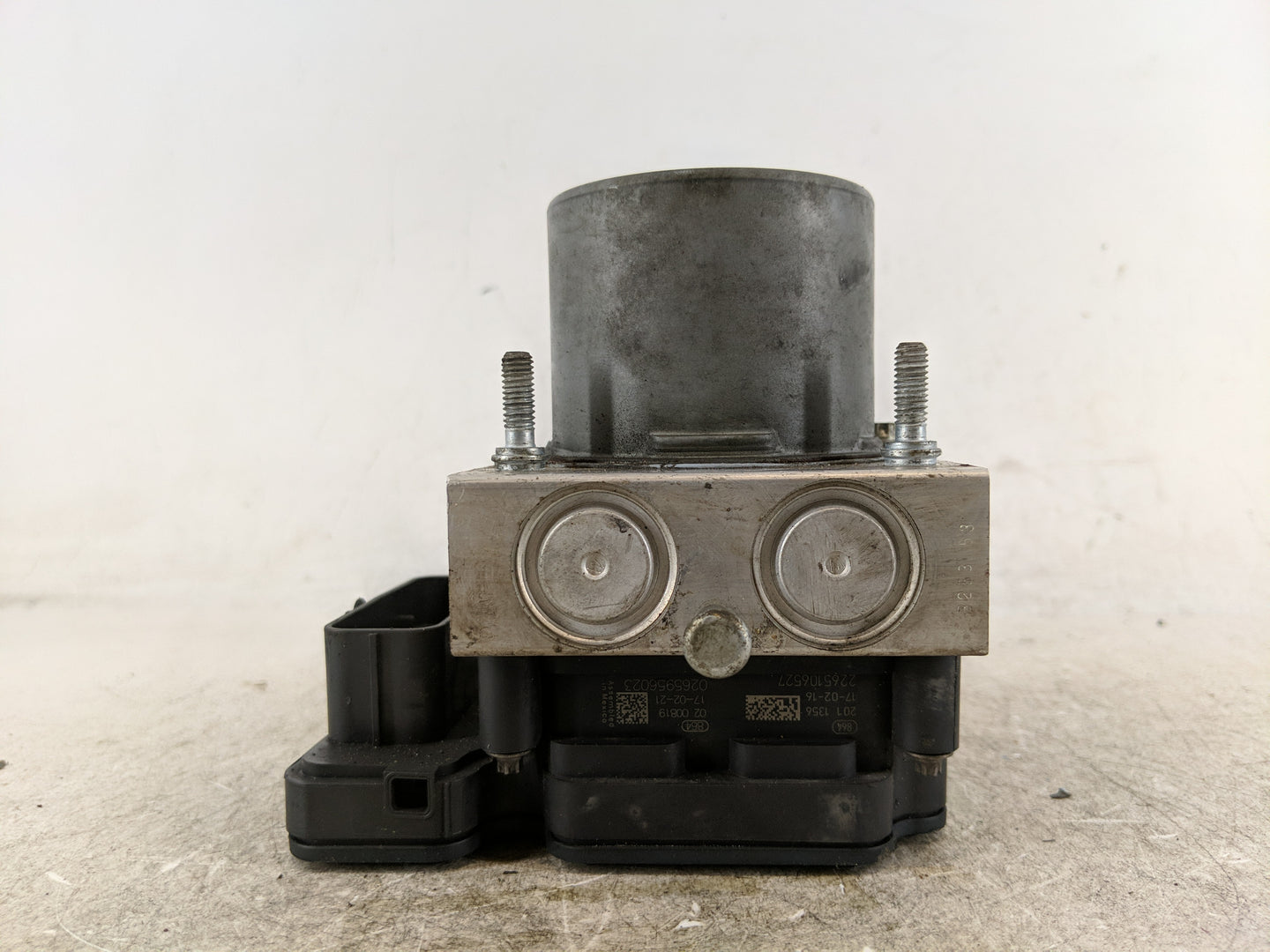 2017 Dodge Caravan ABS Pump Control Module Replacement P/N:201 1356 02 00819, 0265956023 Fits Fits 2015 2016 2018 2019 2020 