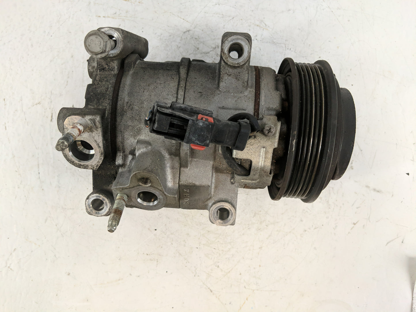 Dodge Caravan Air Conditioning A/c Ac Compressor Oem - Oemusedautoparts1.com