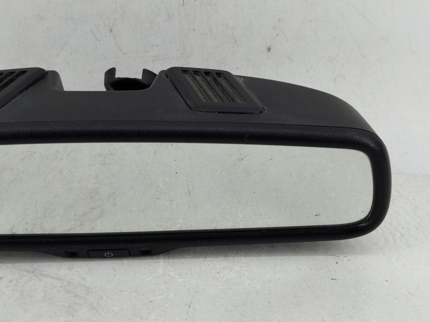2017 Dodge Caravan Interior Rear View Mirror Replacement OEM P/N:E11026130 Fits Fits 2013 2014 2015 2016 OEM Used Auto Parts