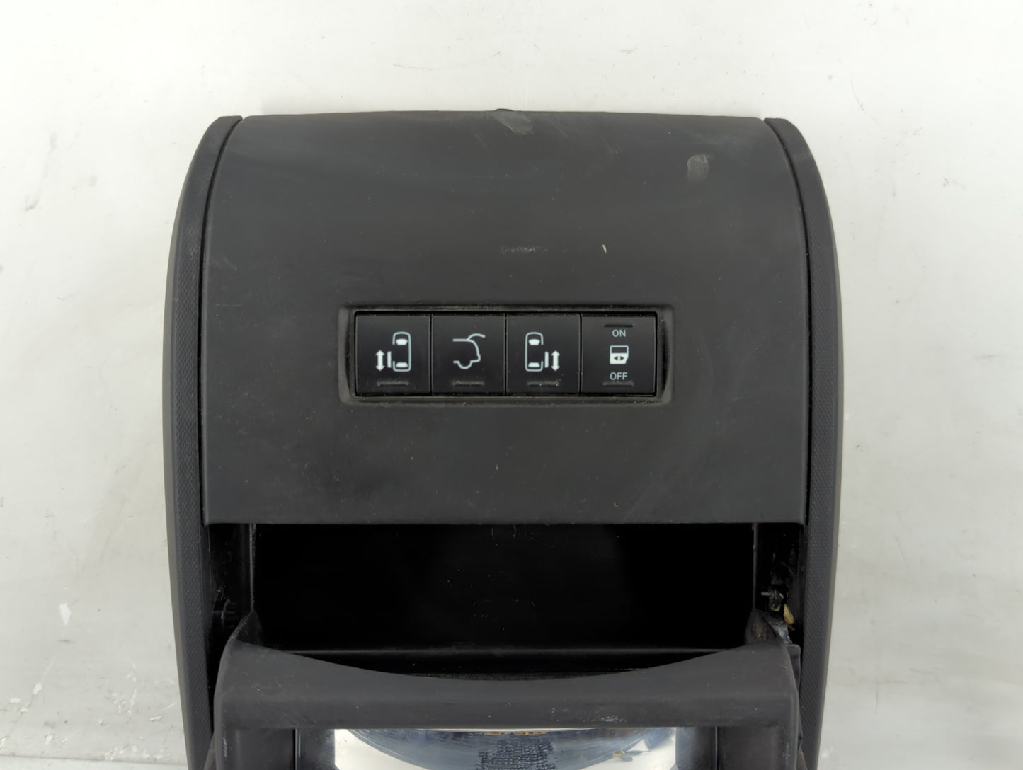 2017 Dodge Caravan Overhead Roof Console - Oemusedautoparts1.com