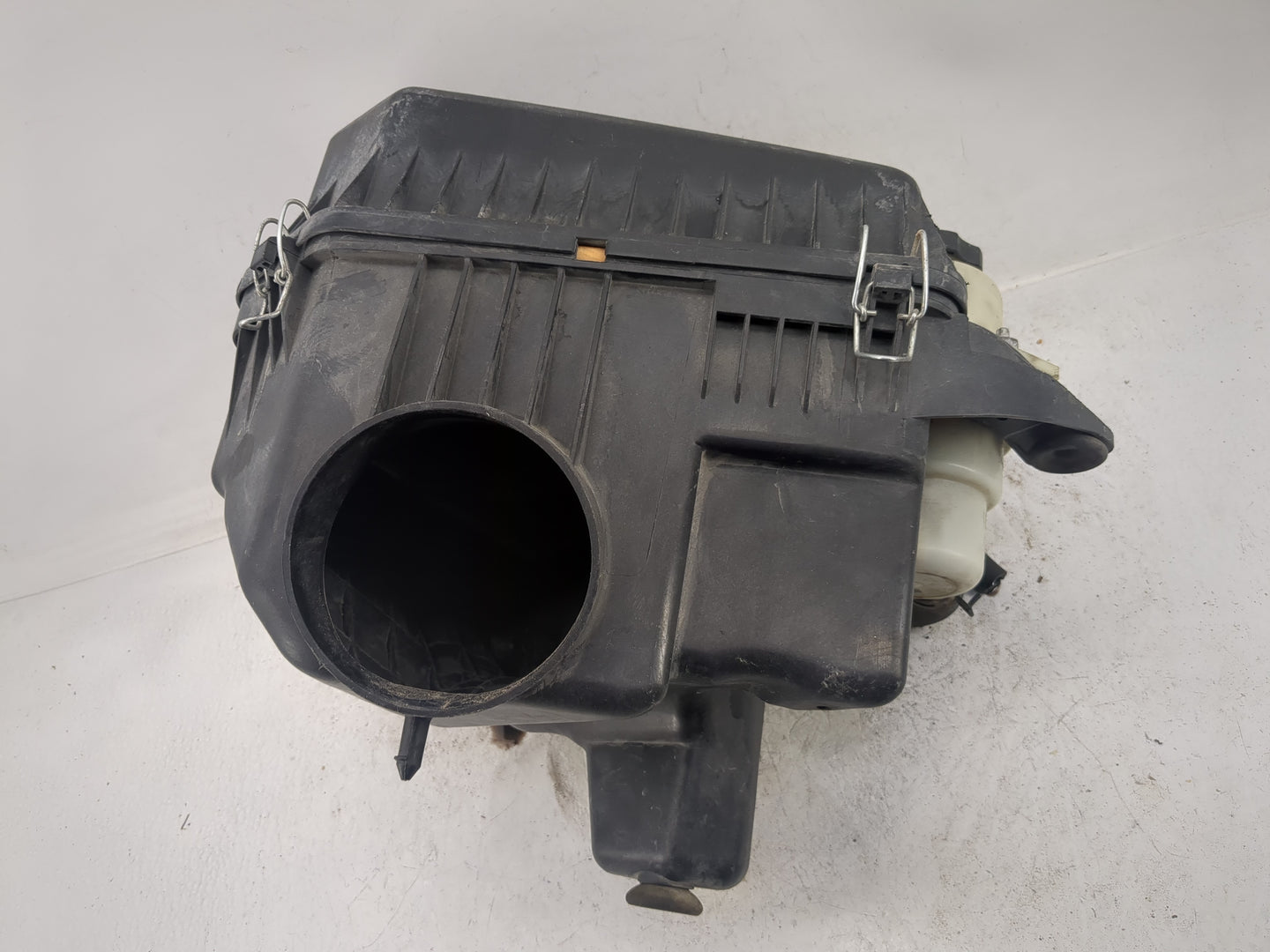 Dodge Caravan Air Cleaner Intake-duct Hose Tube - Oemusedautoparts1.com