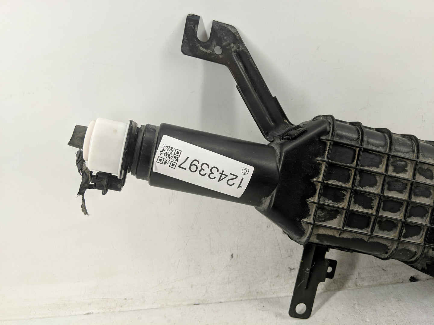 2017 Dodge Caravan Fuel Vapor Charcoal Canister 1243397 - Oemusedautoparts1.com
