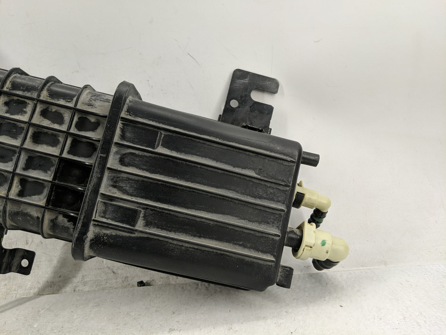 2017 Dodge Caravan Fuel Vapor Charcoal Canister - Oemusedautoparts1.com