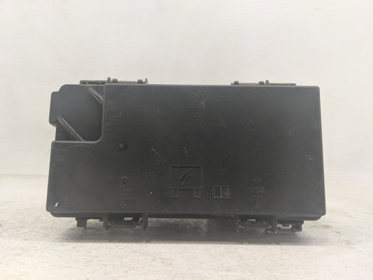 2017 Dodge Caravan Fusebox Fuse Box Panel Relay Module P/N:RT032842J0 Fits OEM Used Auto Parts - Oemusedautoparts1.com