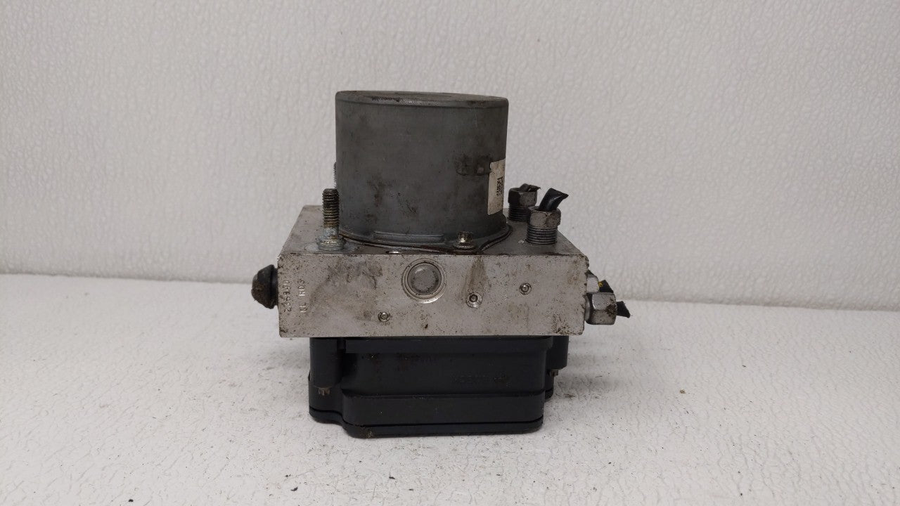 2017 Dodge Caravan ABS Pump Control Module Replacement P/N:P68183803AC P68183803AD Fits Fits 2014 OEM Used Auto Parts - Oemu