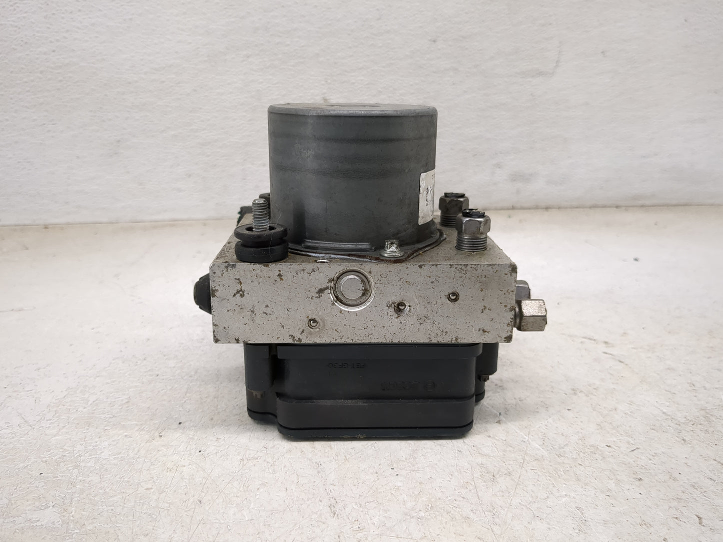 2017 Dodge Caravan ABS Pump Control Module Replacement P/N:P68183803AC P68183803AD Fits Fits 2014 OEM Used Auto Parts - Oemu