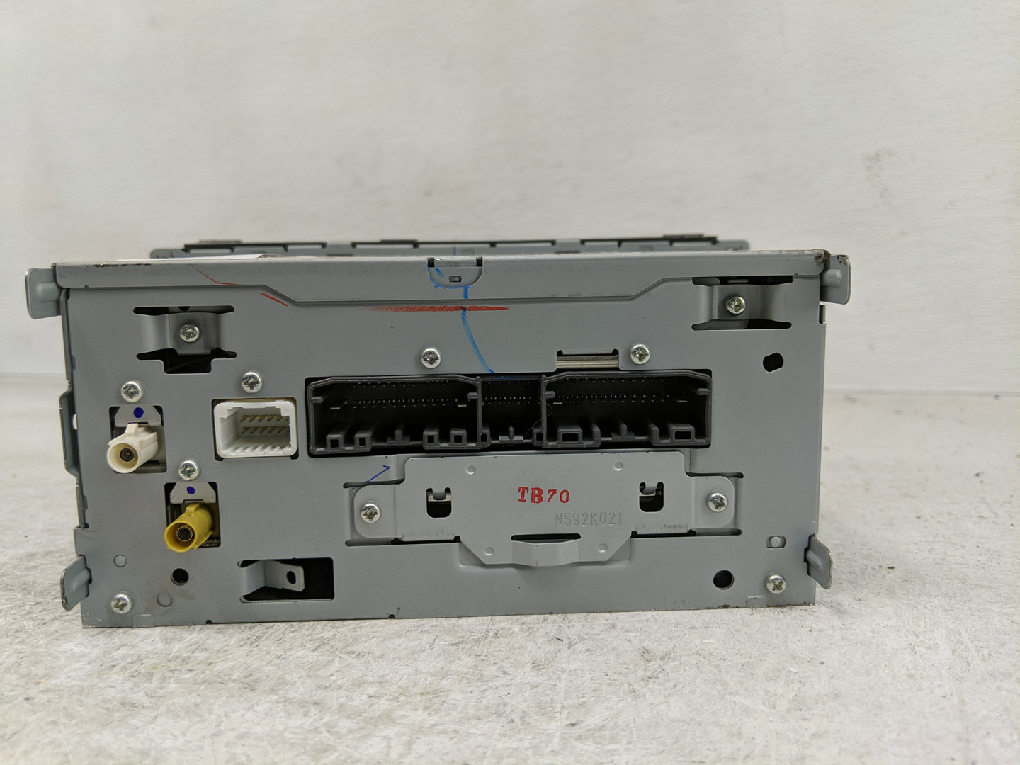 2017 Dodge Caravan Radio AM FM Cd Player Receiver Replacement Fits Fits 2012 2013 2014 2015 2016 2018 2019 2020 OEM Used Aut